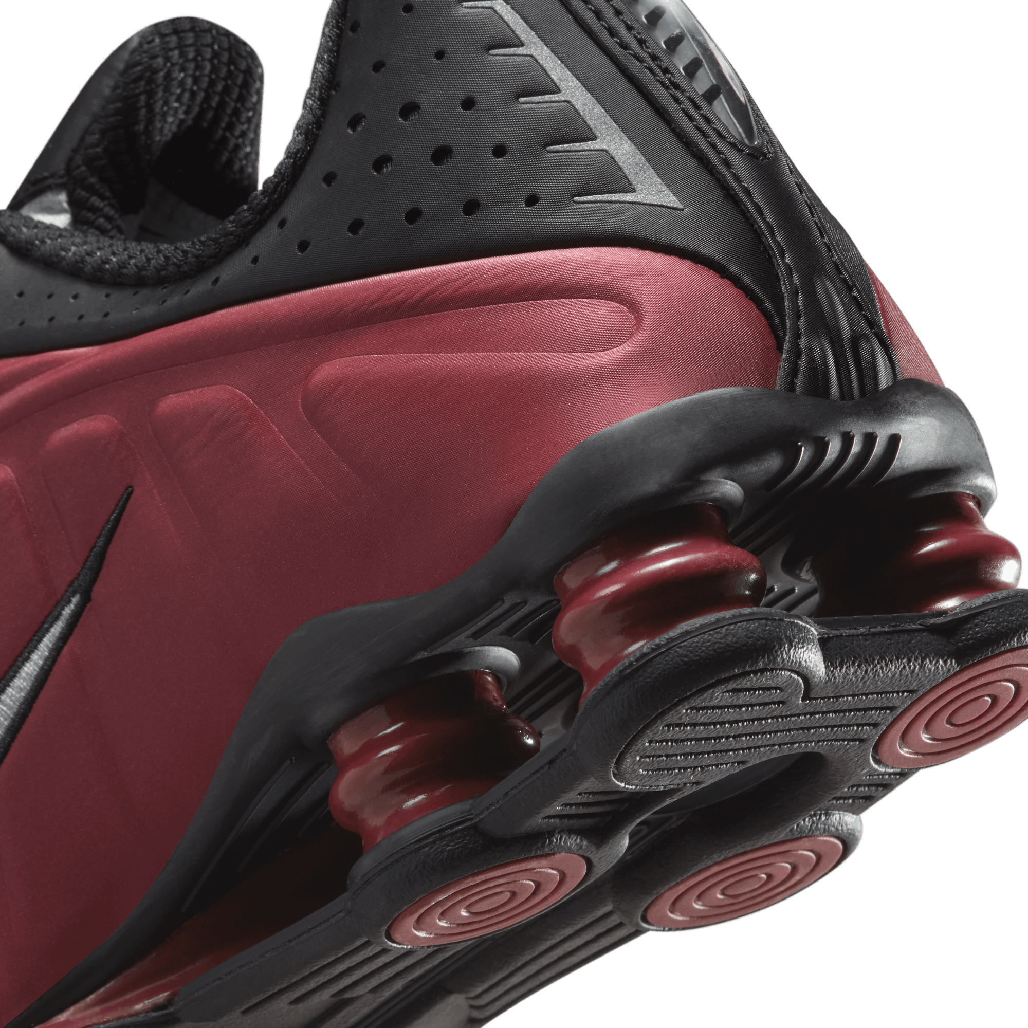 Women's Nike Shox R4 "Black Team Red"