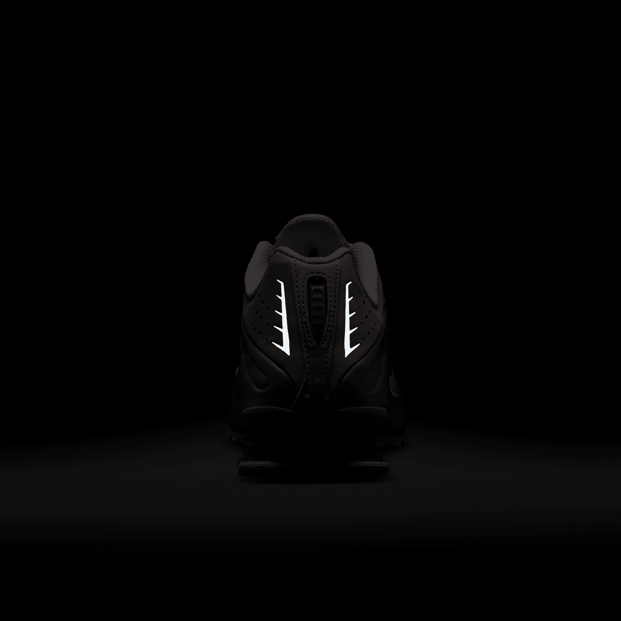 Women's Nike Shox R4 "Barely Rose"