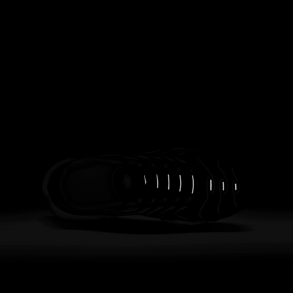 Big Kids' Nike Air Max Plus "Black Laser Fuchsia"