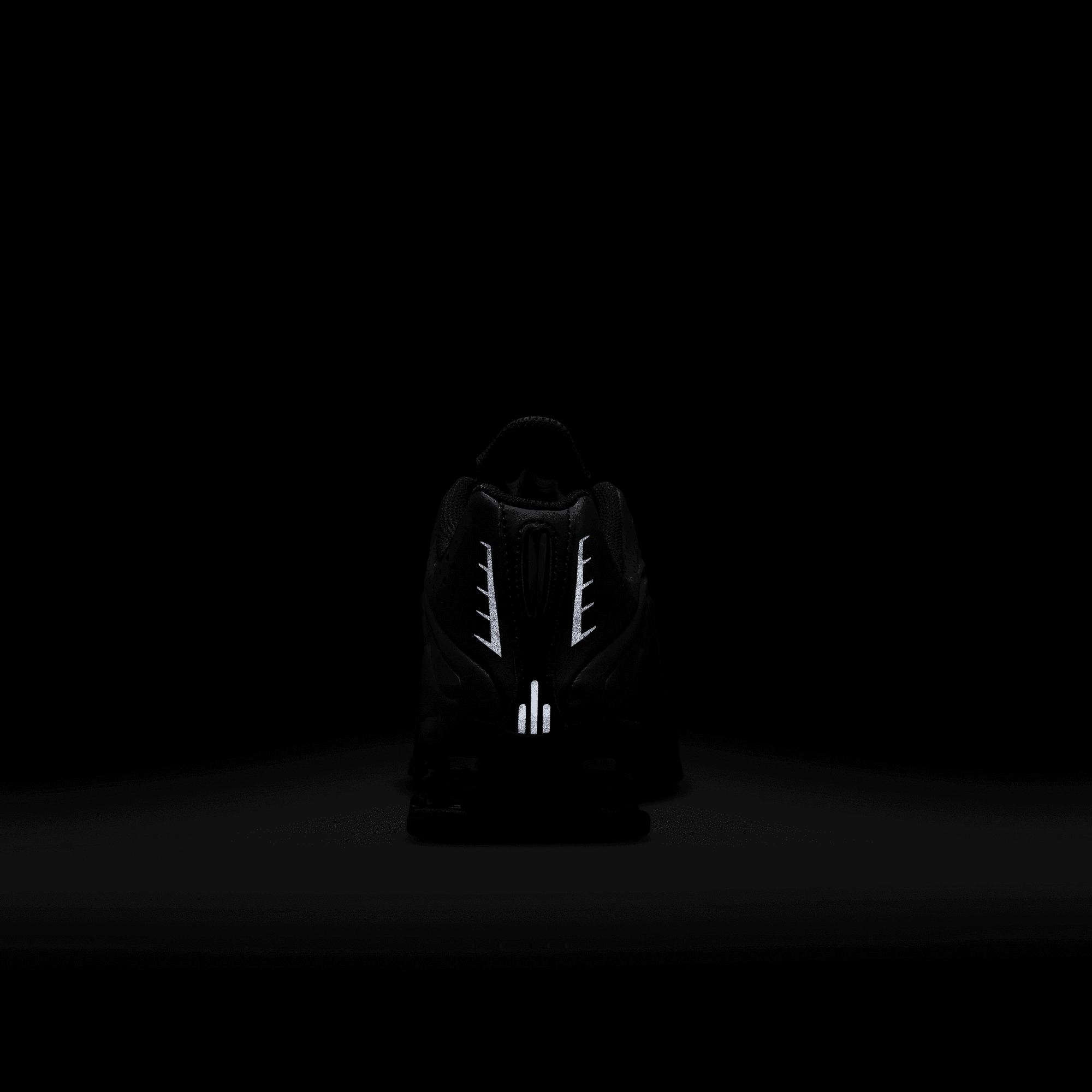 Big Kids' Nike Shox R4 "Triple Black"