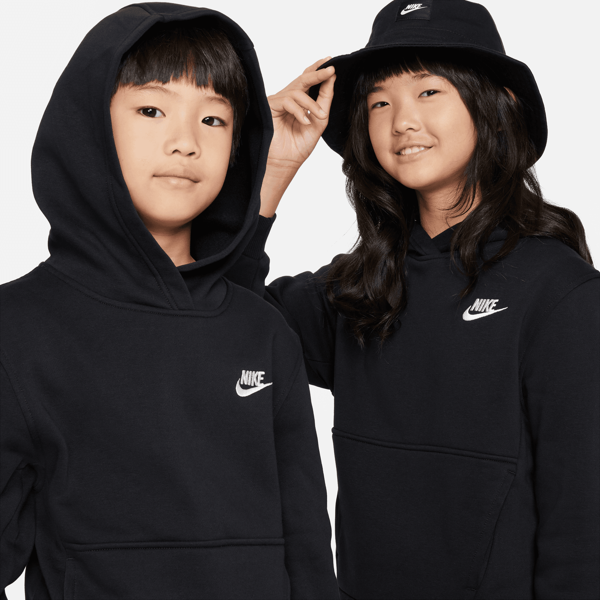 Big Kids' Nike Sportswear Club Fleece Pullover Hoodie (Unisex)