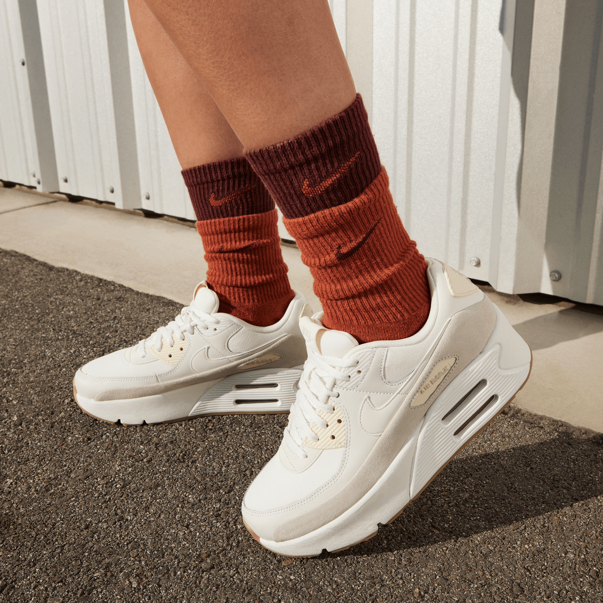 Women's Nike Air Max 90 LV8 "Sail Light Orewood"