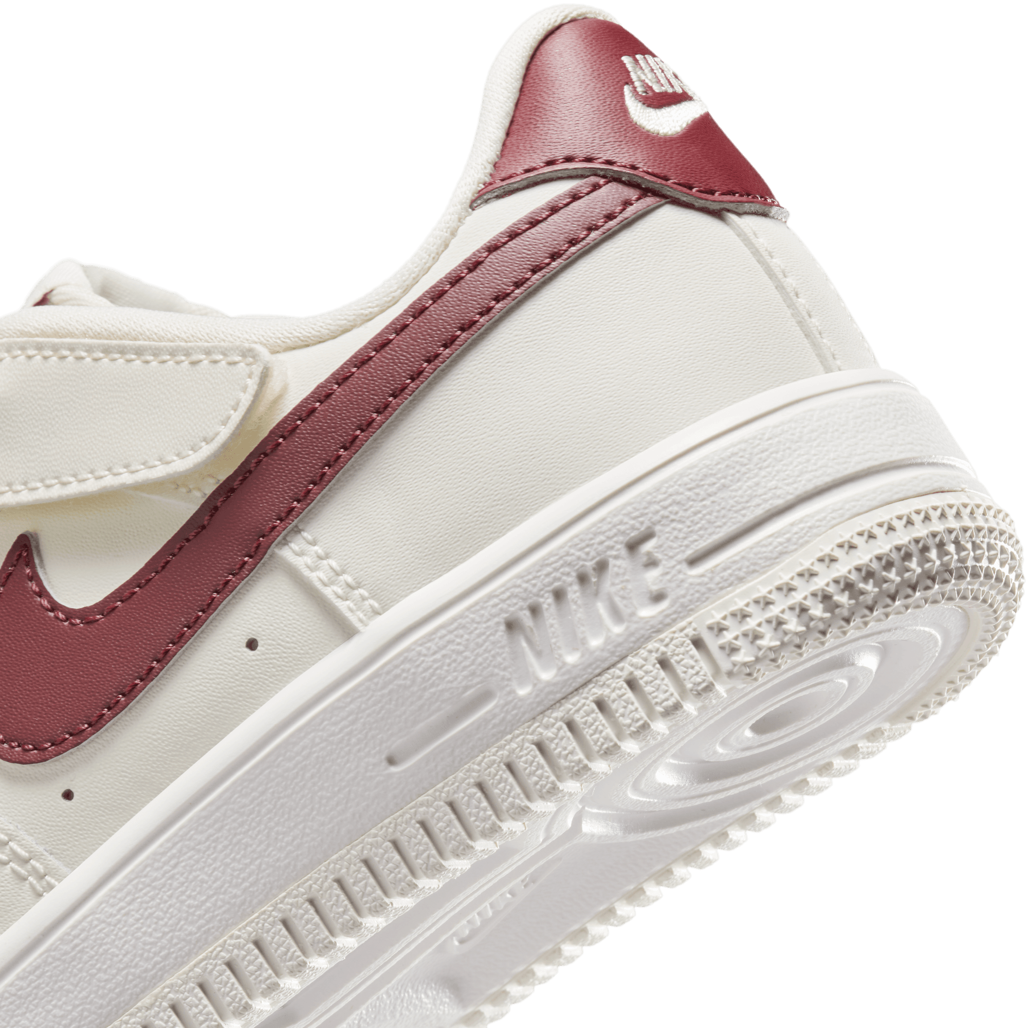 Little Kids' Nike Force 1 Low EasyOn "White Team Red"