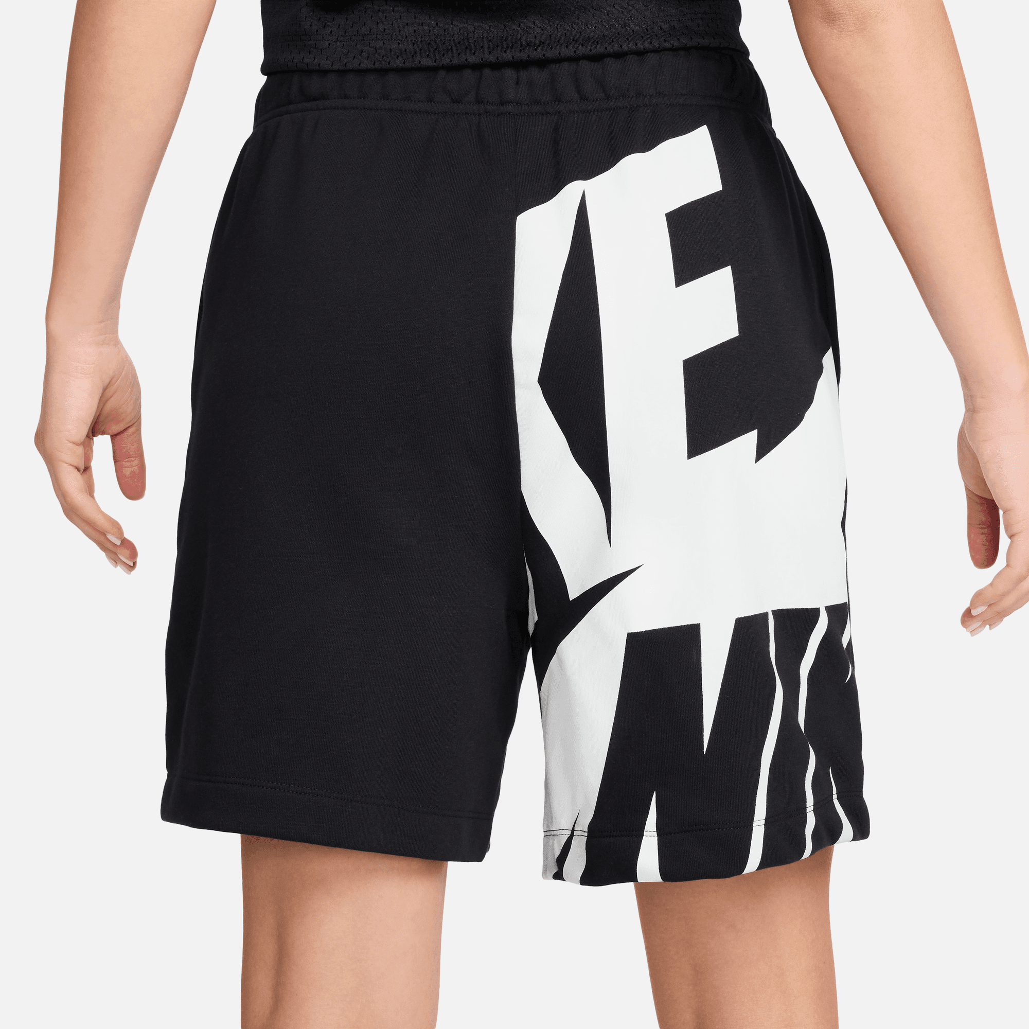 Women's Nike Air 6-Inch Mid-Rise Fleece Shorts