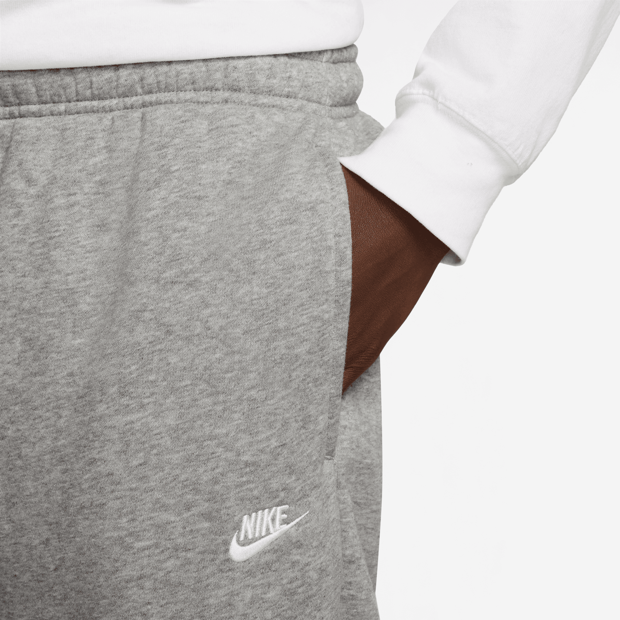 Men's Nike Club Cuffed Brushed Fleece Pants