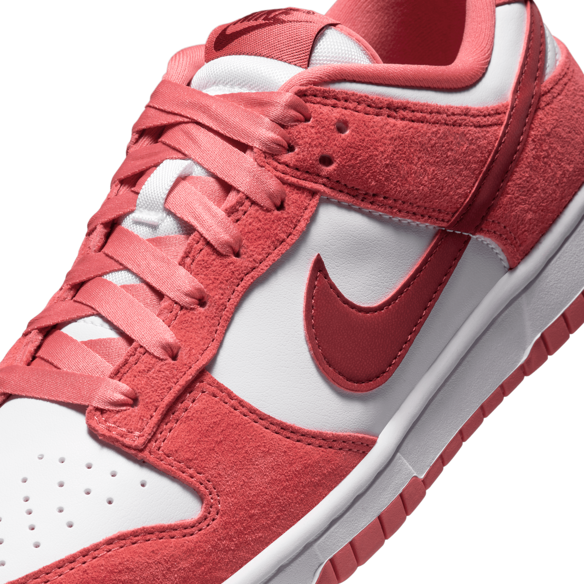 Women's Nike Dunk Low "Valentine's Day"