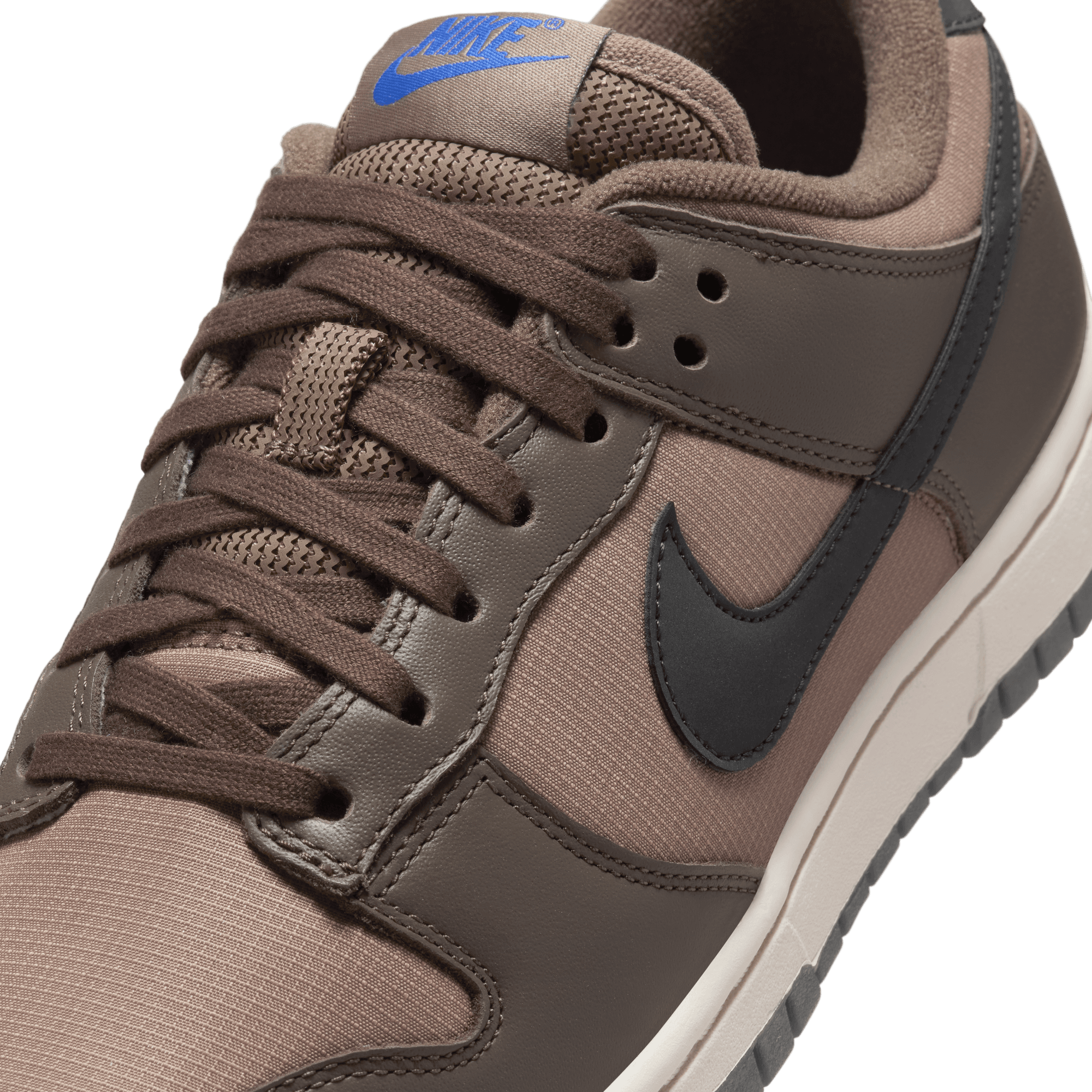 Women's Nike Dunk Low "Mink Brown”