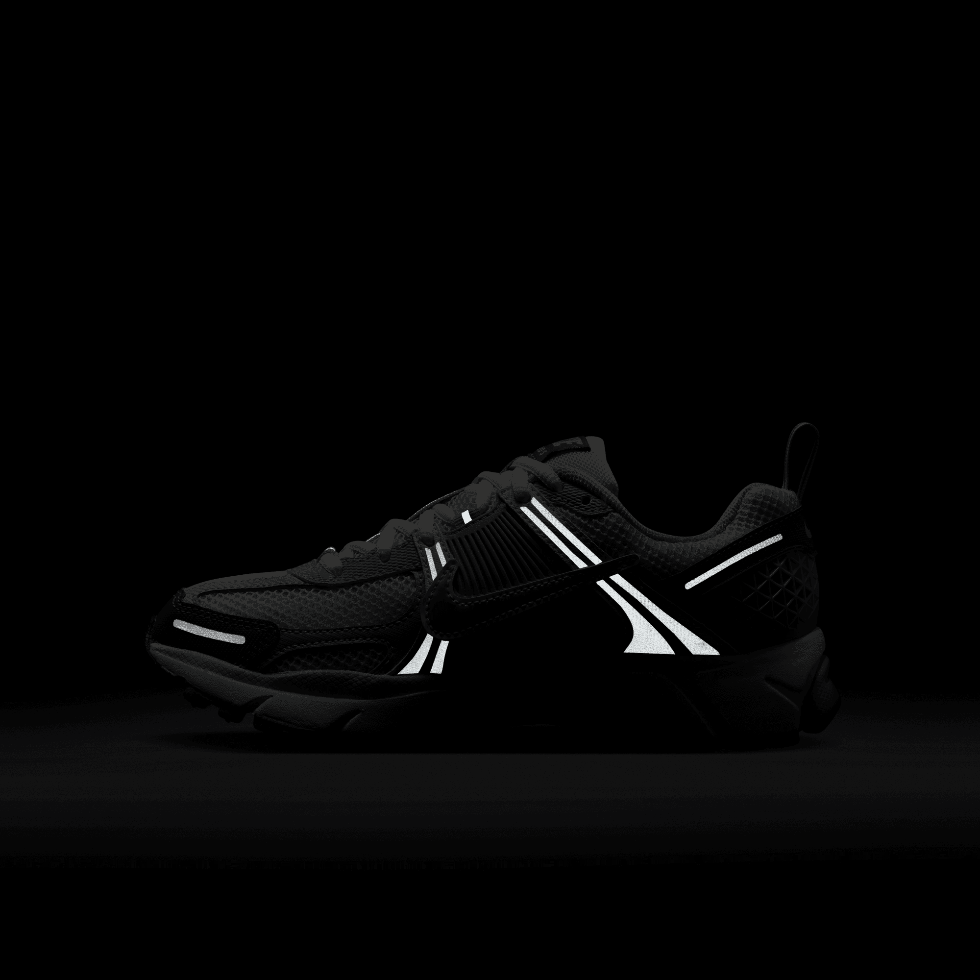 Big Kids' Nike Vomero 5 "Pure Platinum Metallic Silver"