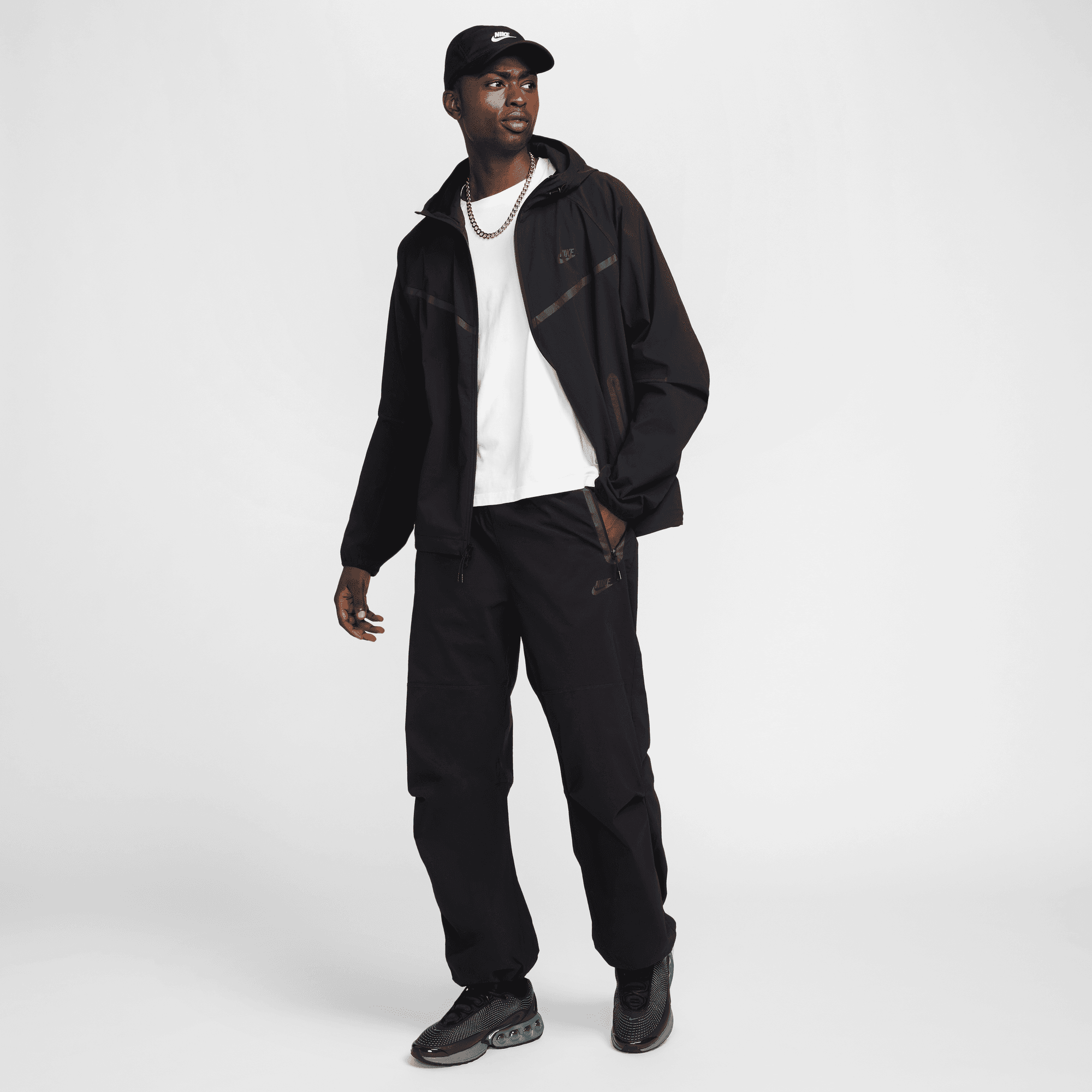 Men's Nike Tech Woven Oversized Pants