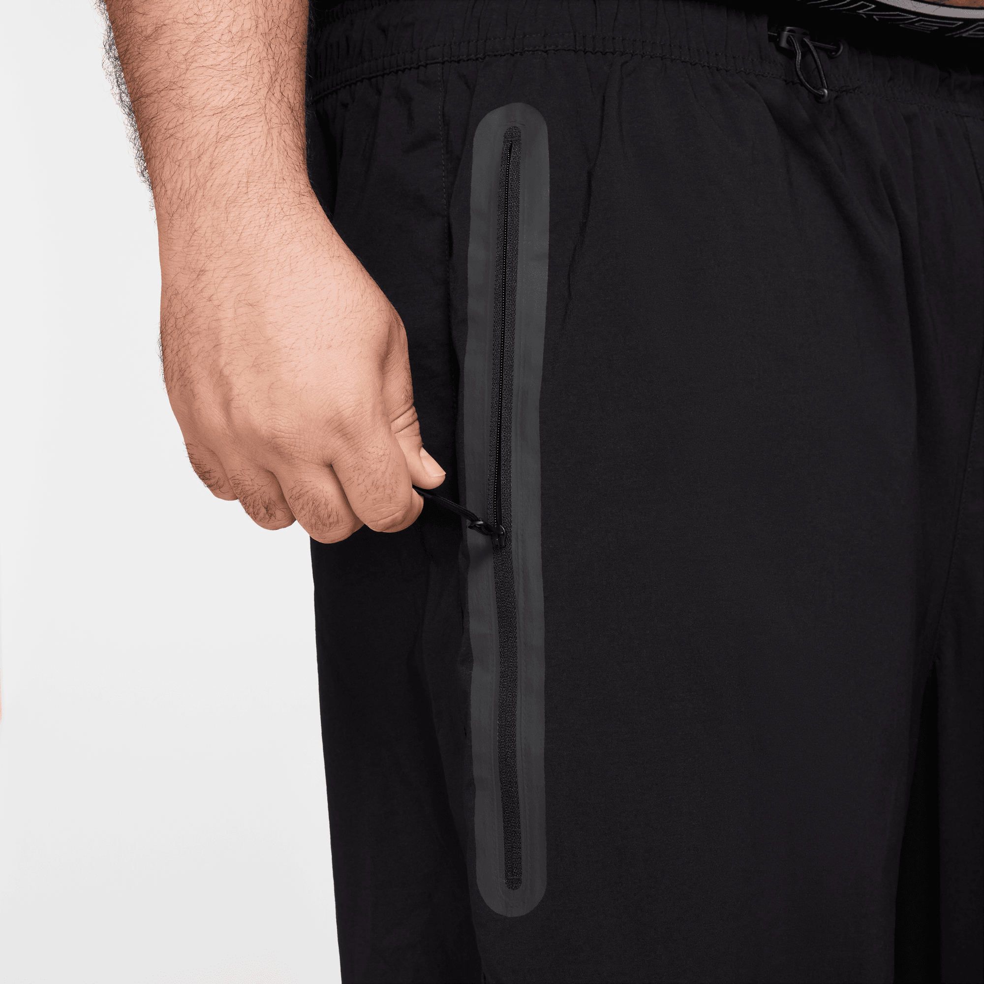 Men's Nike Tech Woven Oversized Pants