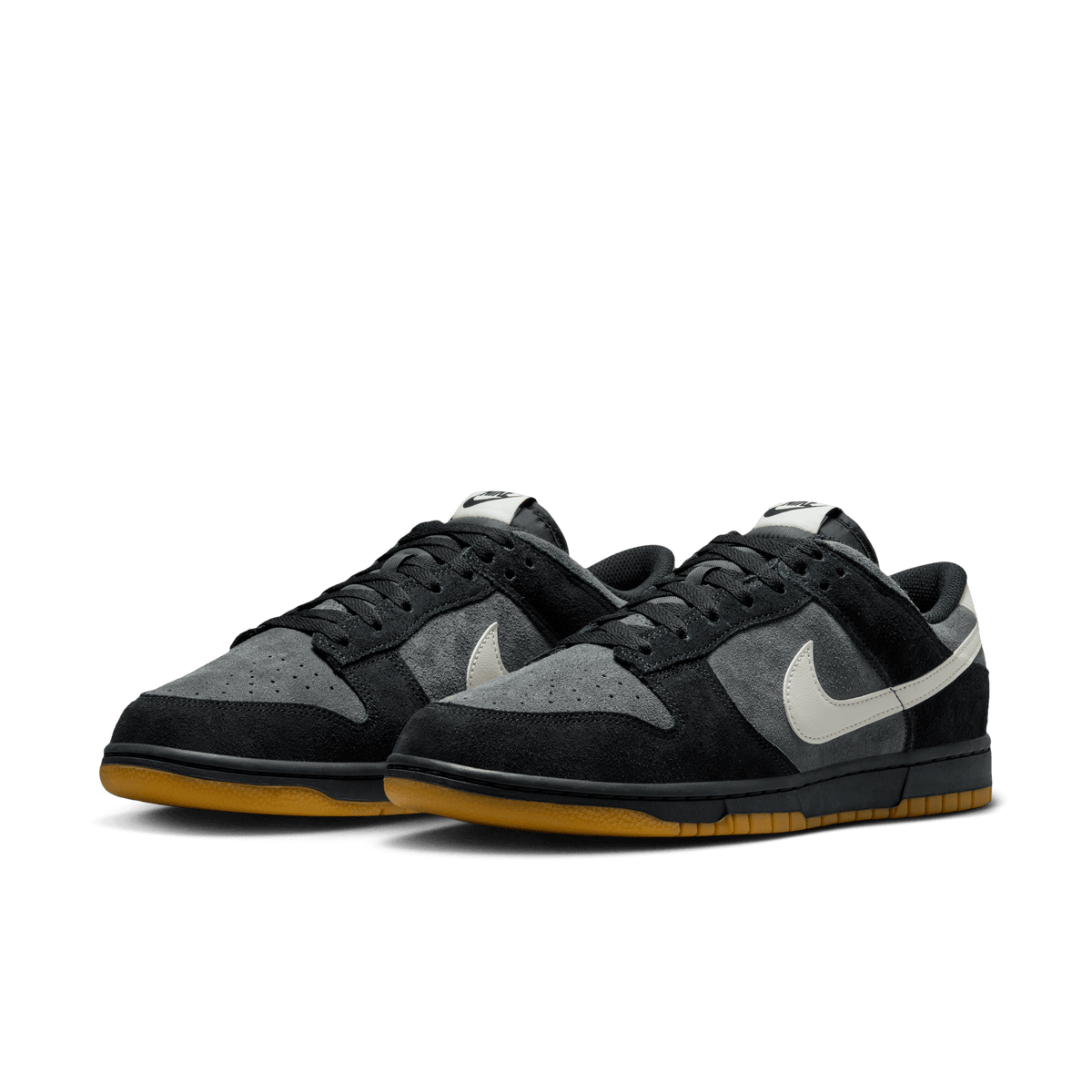 Men's Nike Dunk Low Retro SE "Black Grey Gum"