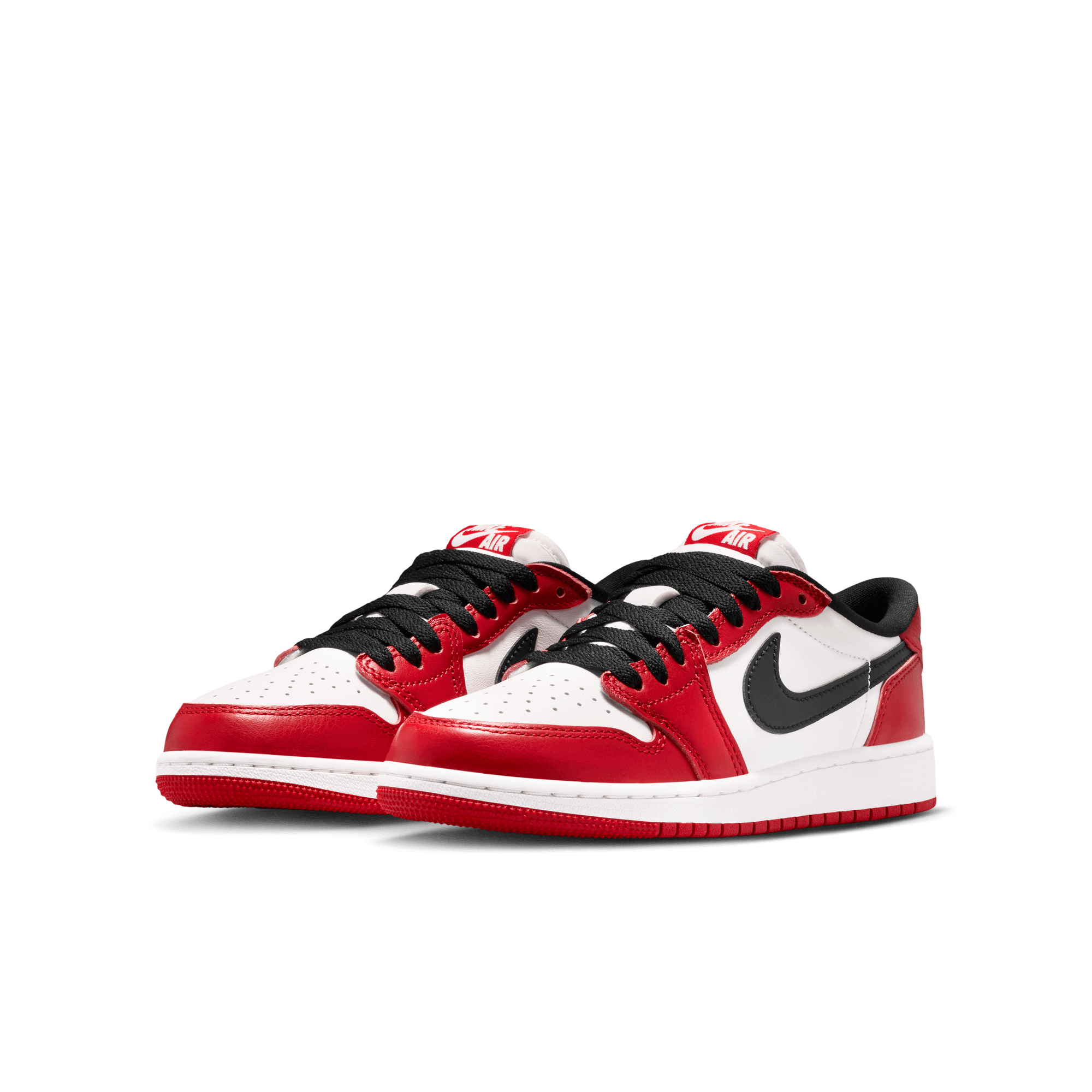 Big Kids' Air Jordan 1 Retro Low "Chicago"
