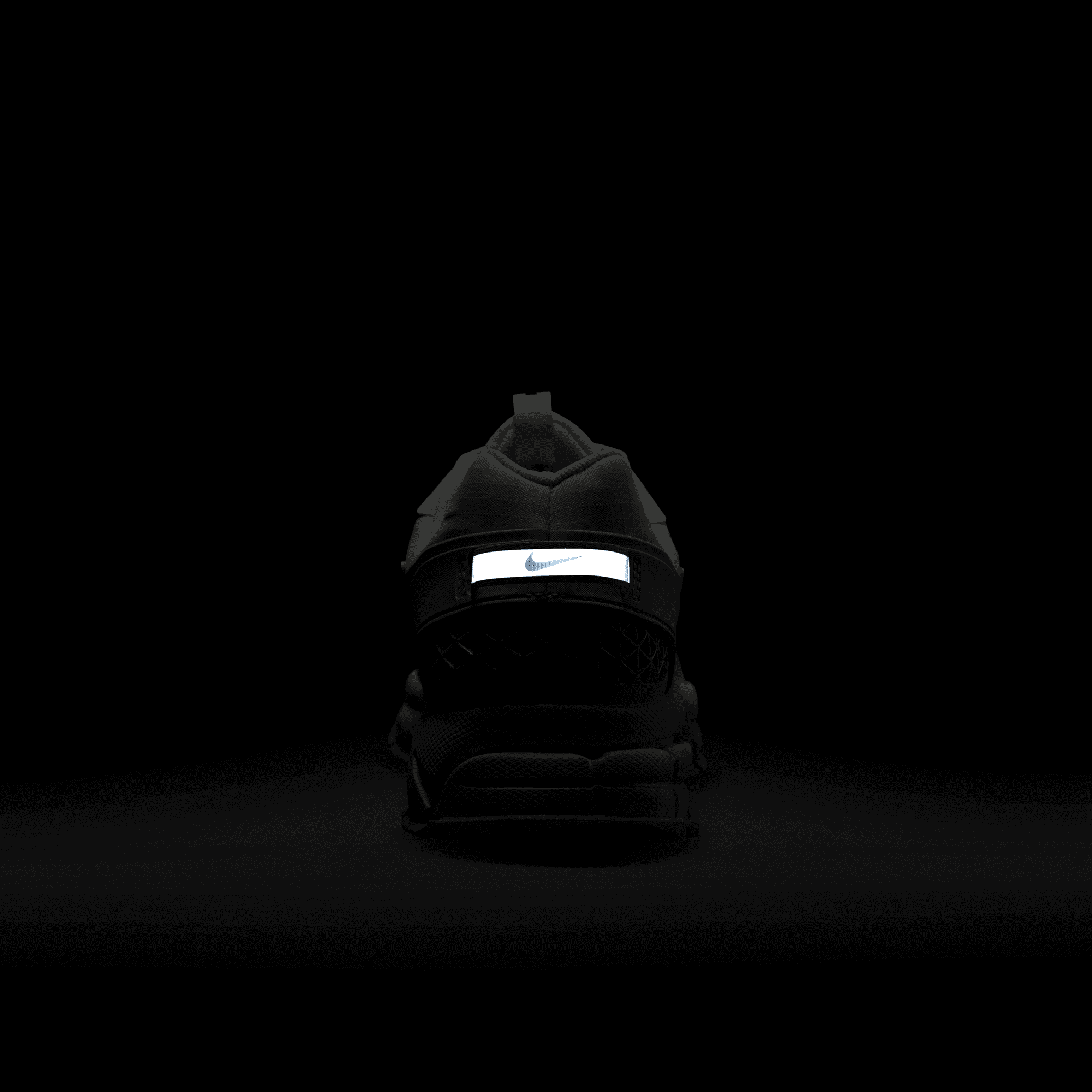 Men's Nike Zoom Vomero Roam Winterized "Summit White"