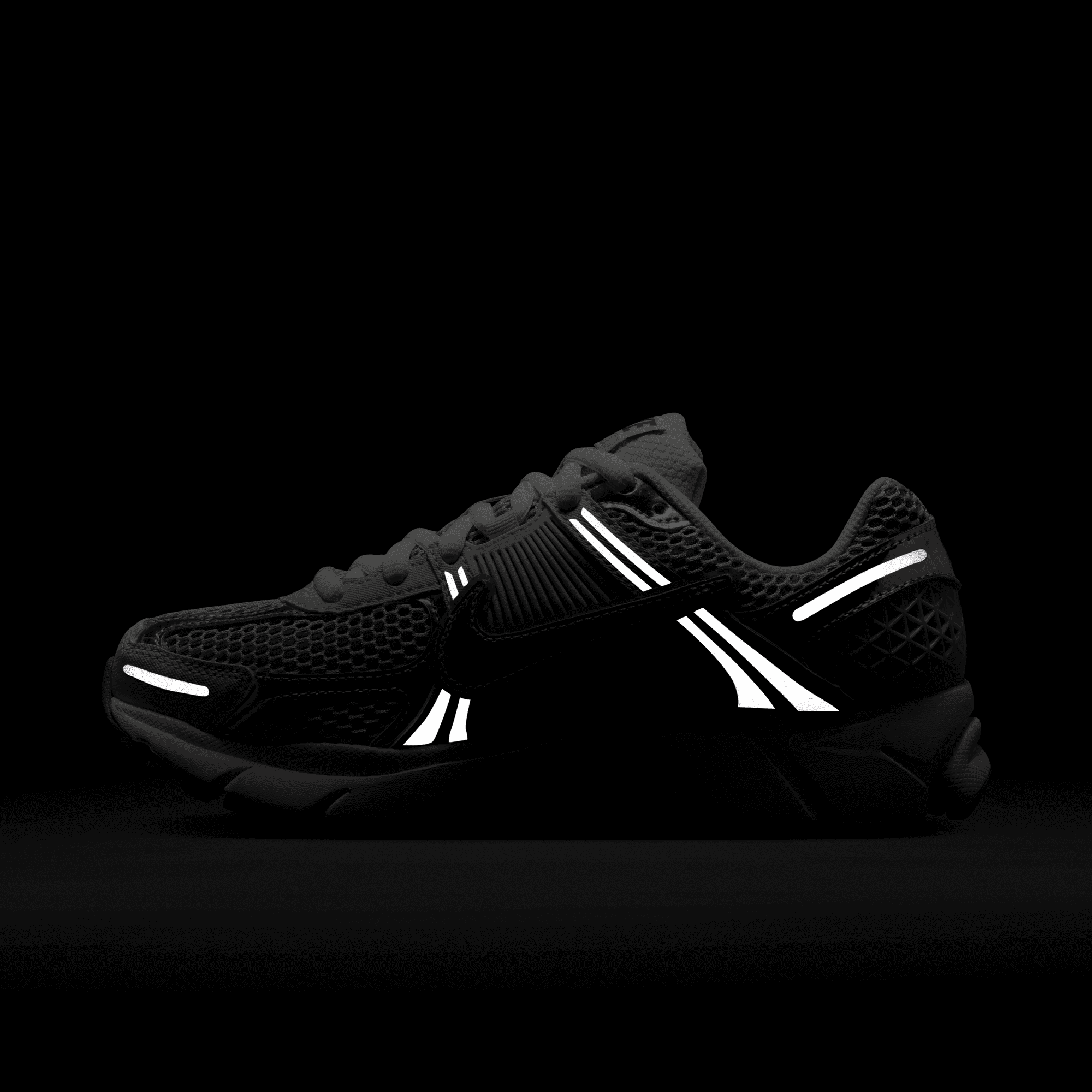 Women's Nike Zoom Vomero 5 "Chrome Platinum Violet"