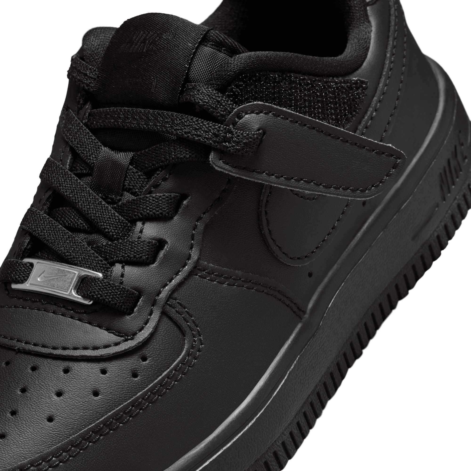 Little Kids' Nike Force 1 Low EasyOn "Black"
