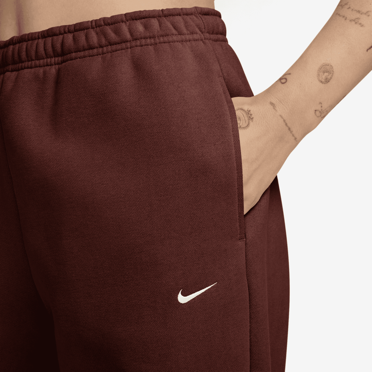 Women's Nike Studio Fleece Medium Weight High-Rise Oversized Cuffed Pants