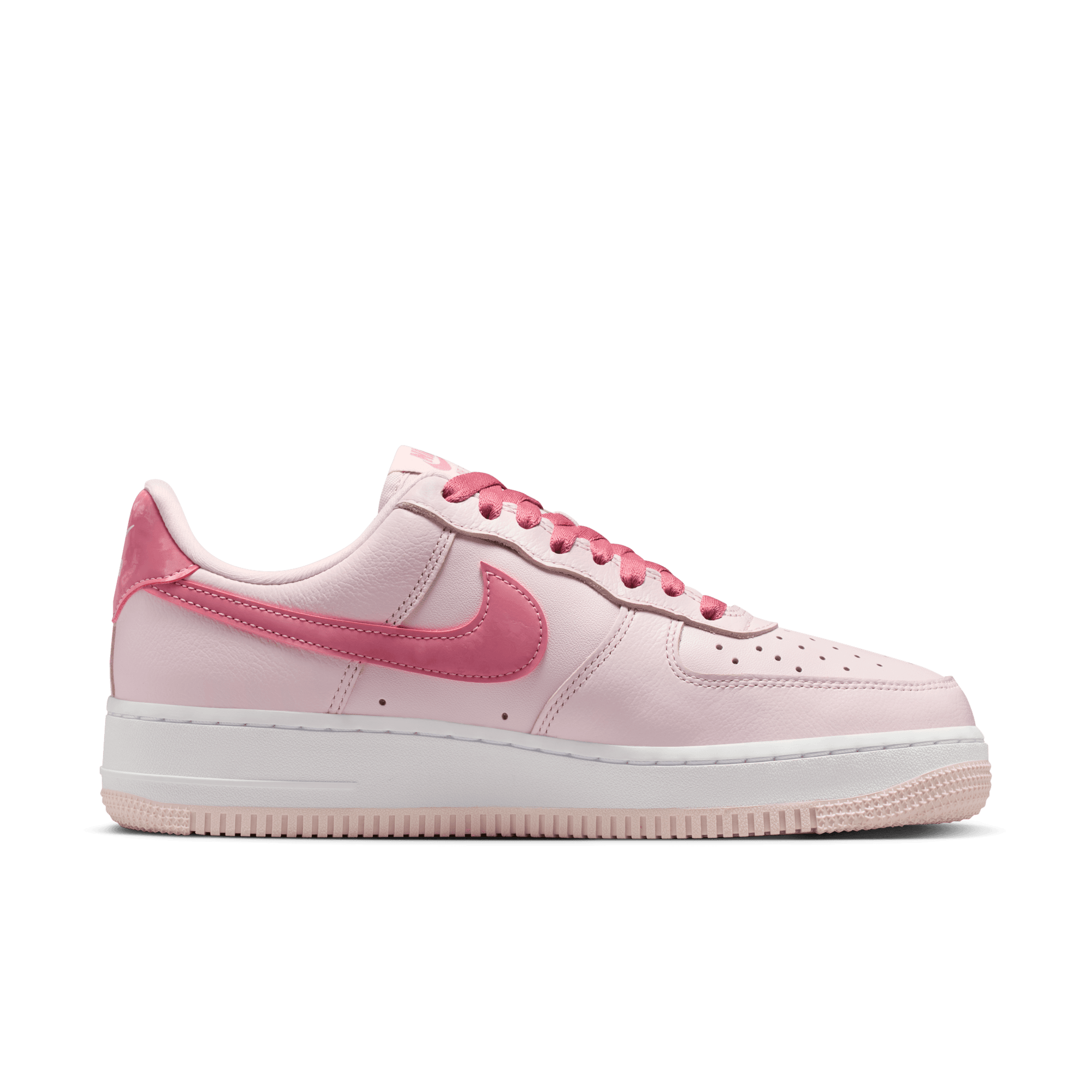 Women's Nike Air Force 1 '07 "Valentine's Day"