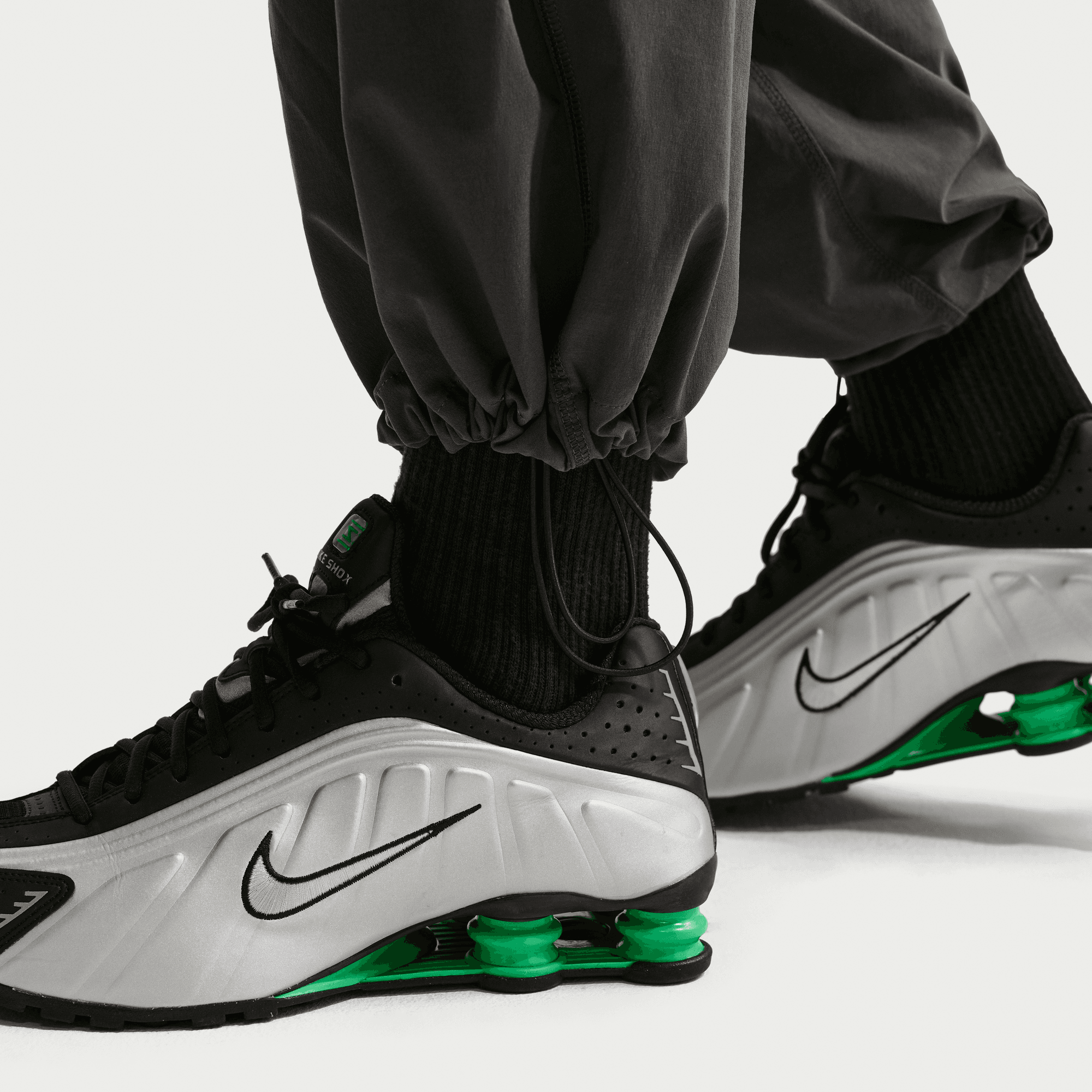 Men's Nike Tech Dri-FIT Woven Color-Block Pants