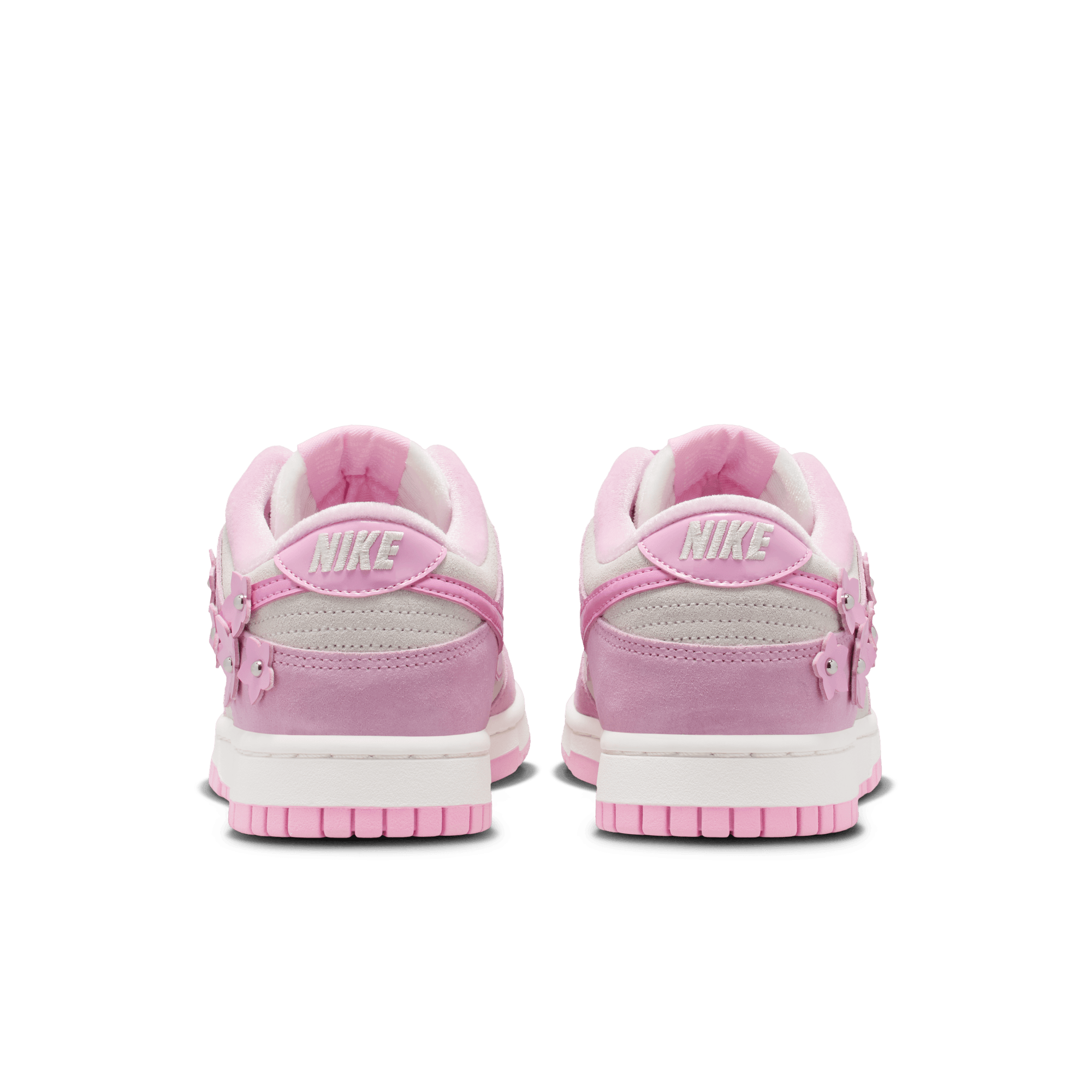 Women's Nike Dunk Low SE - Image View