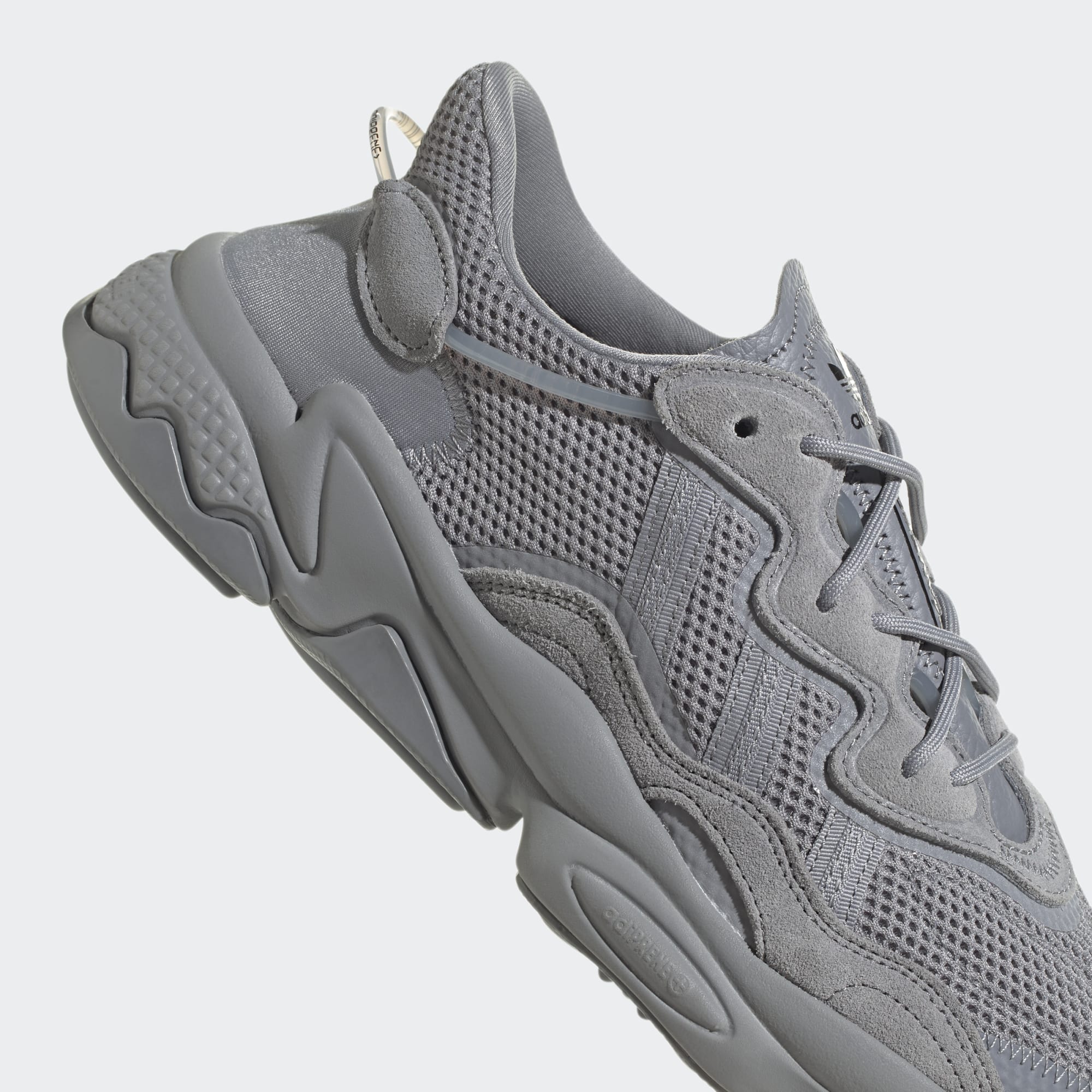 Men's/Women's Adidas OZWEEGO "Grey"