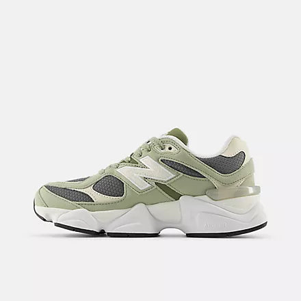 Big Kid's New Balance 9060 "Garter Snake"