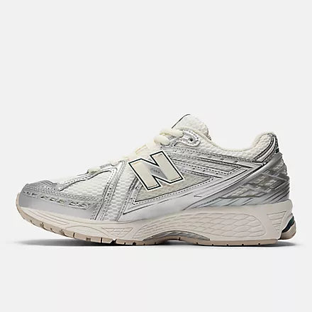 Men's/Women's New Balance 1906 "Silver Metallic Sea Salt"