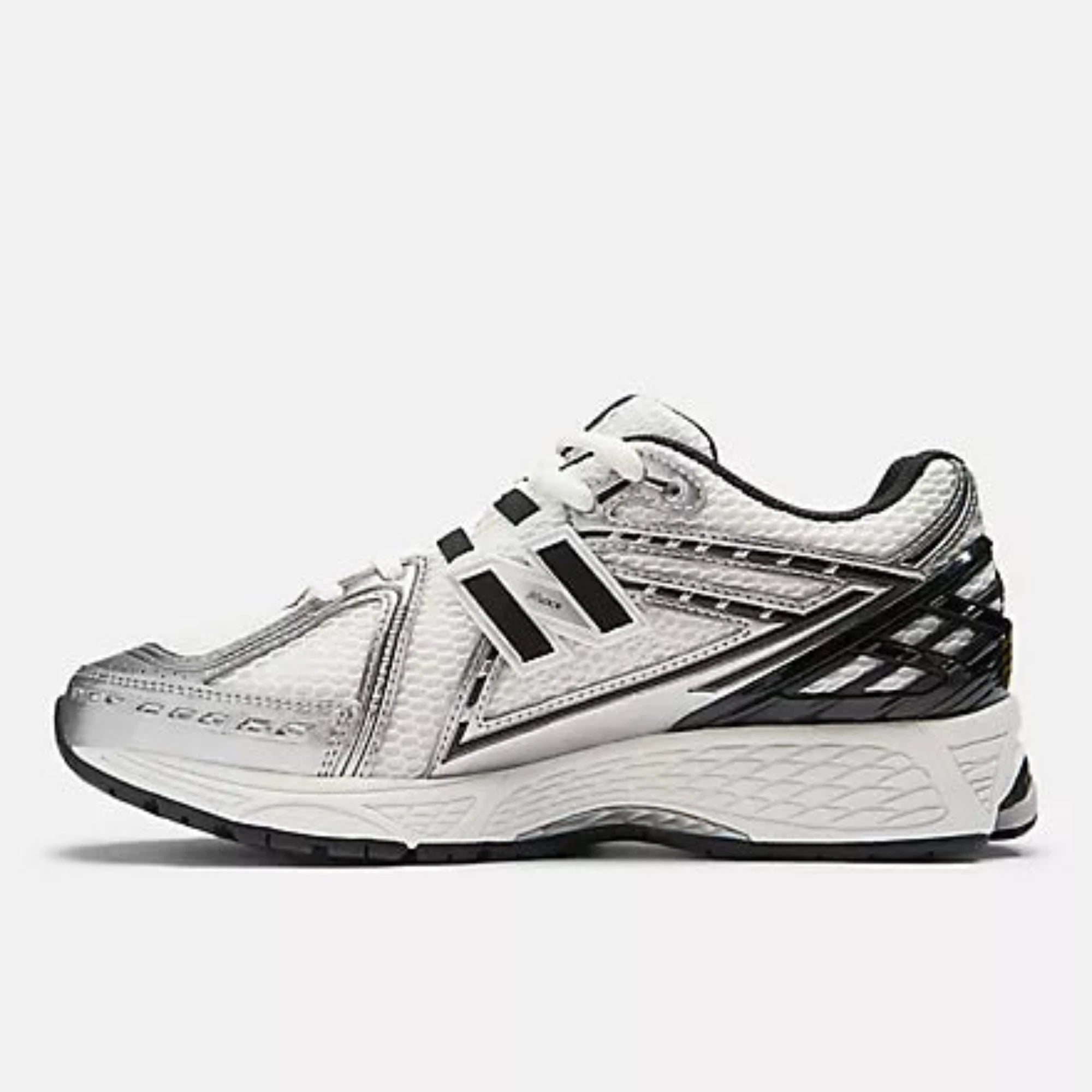Men's1906R New Balance "Silver Metallic Black"