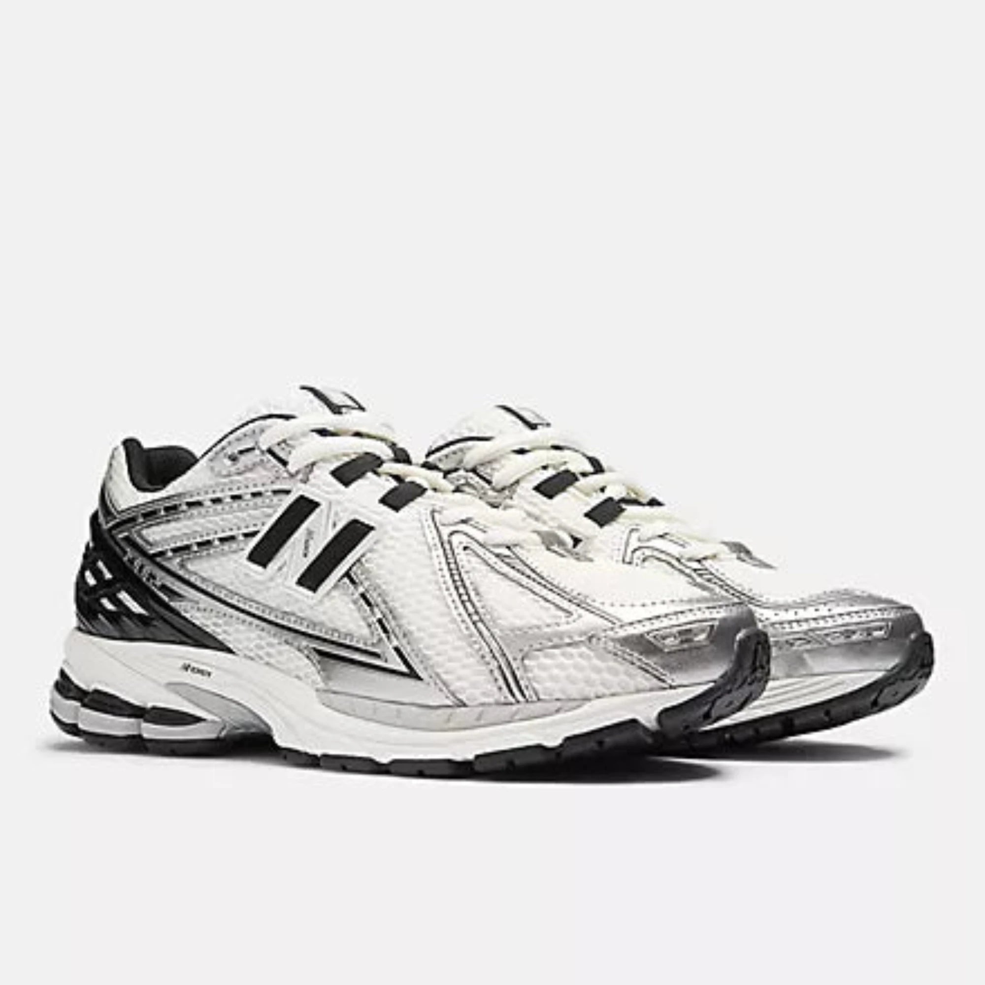 Men's1906R New Balance "Silver Metallic Black"
