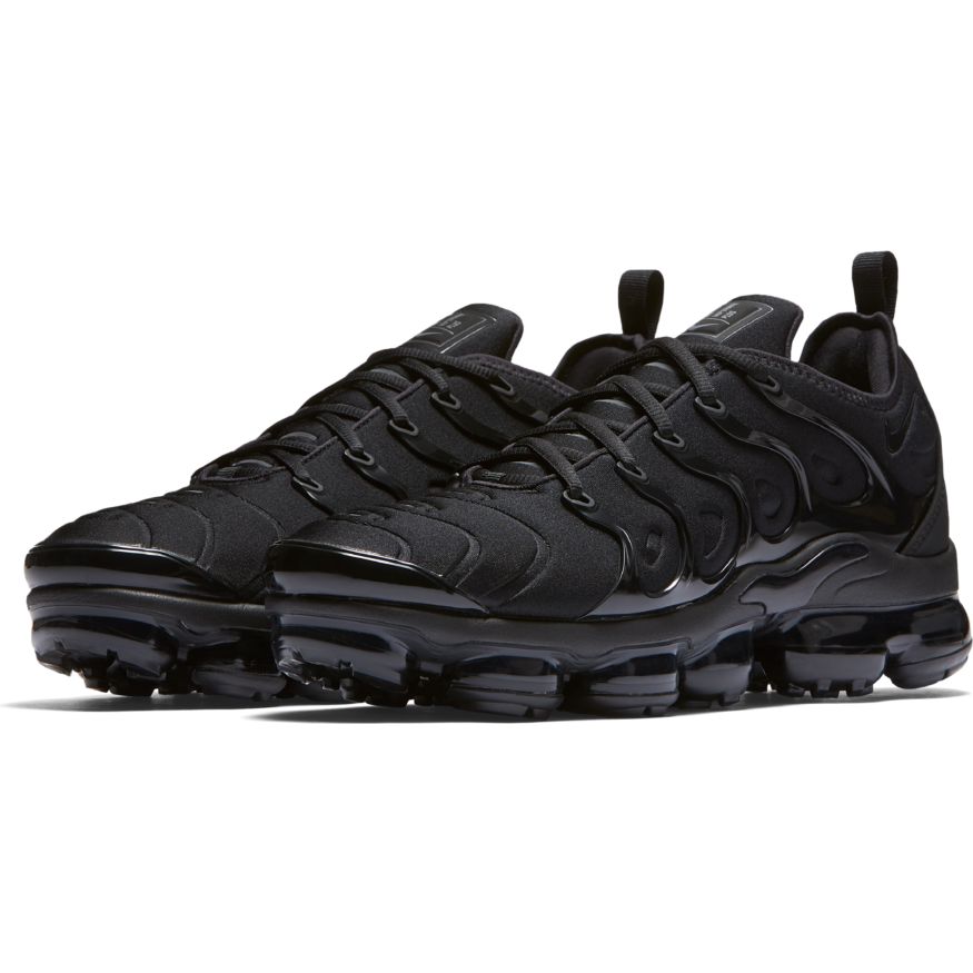 Men's Nike Air VaporMax Plus "Triple Black"