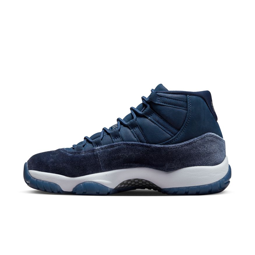 Women's Air Jordan 11 Retro "Midnight Navy"