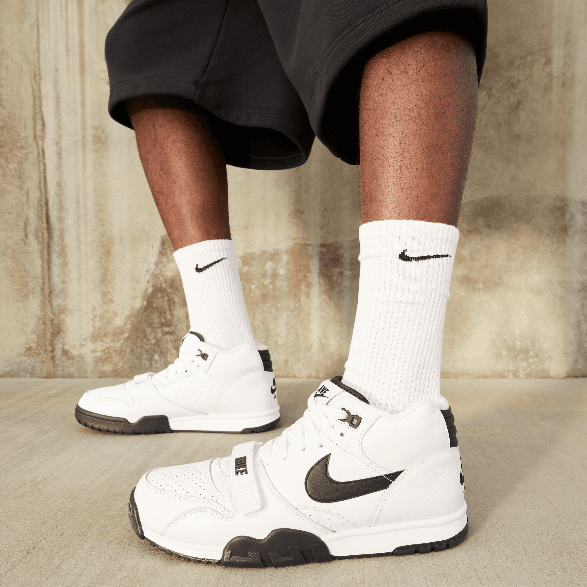 Men's Nike Air Trainer 1 "White Black"