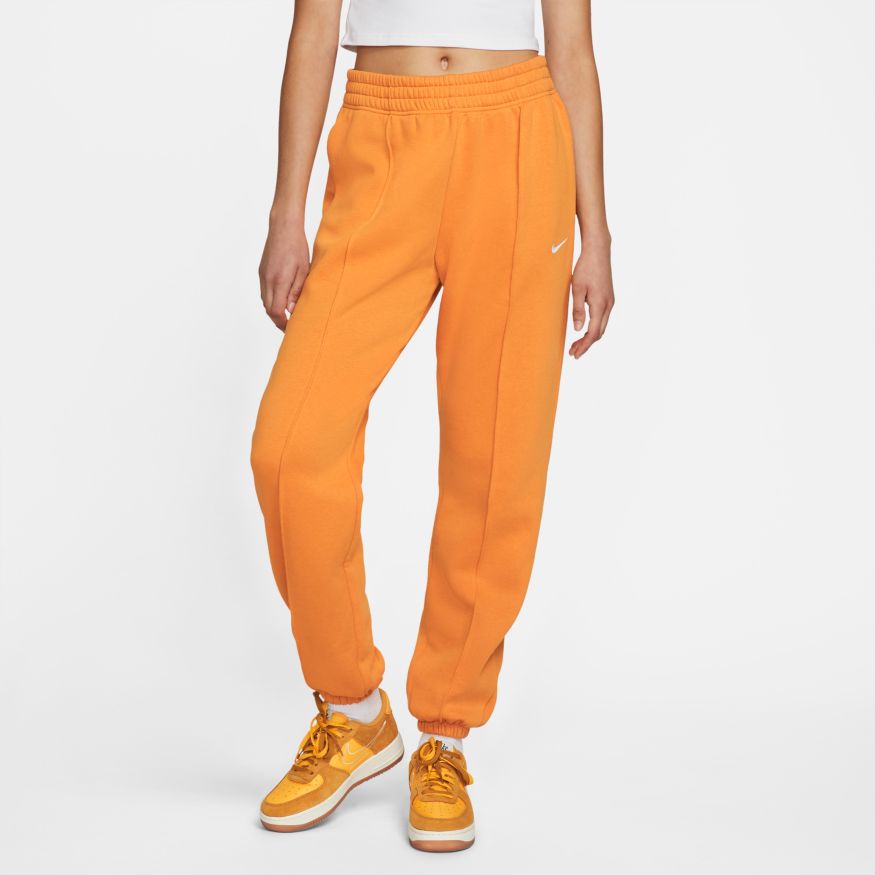 Womens Nike Sportswear Essential Collection