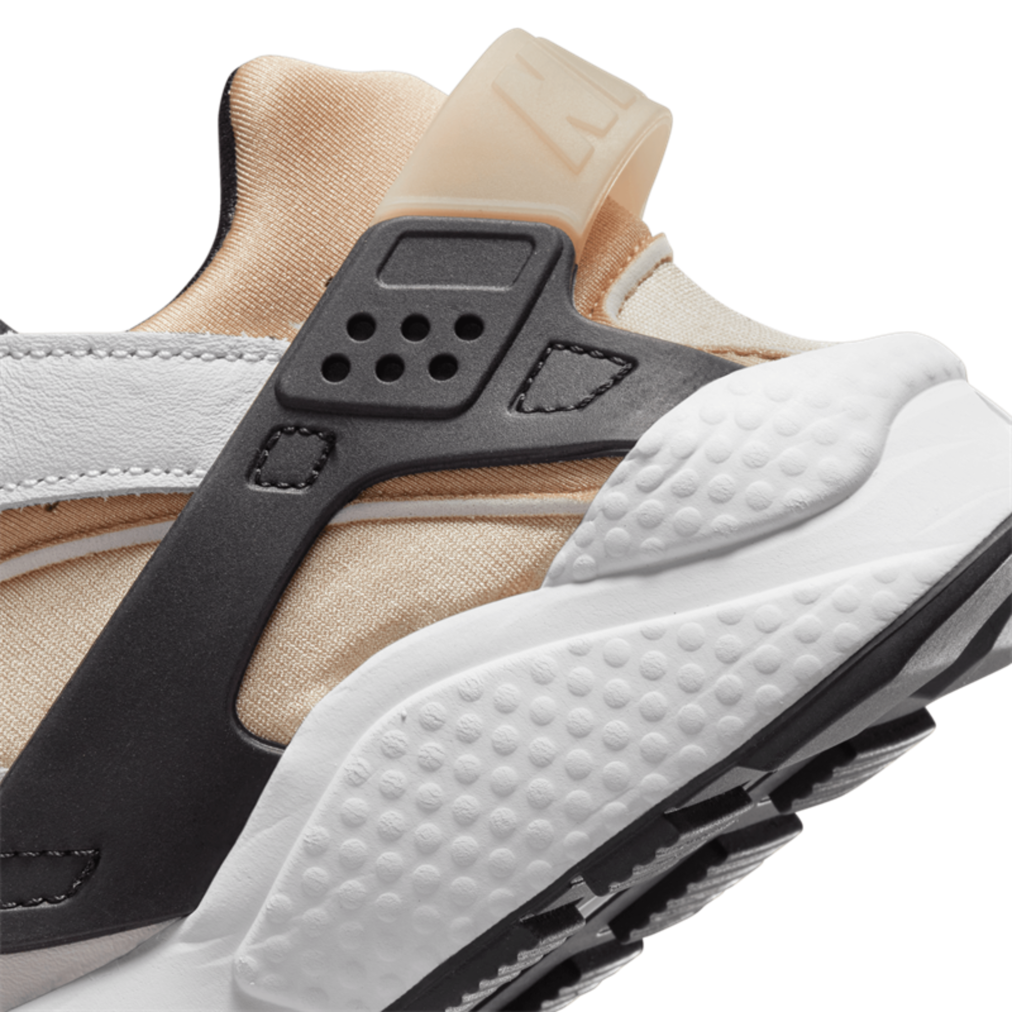 Women's Nike Air Huarache "White Sanddrift"