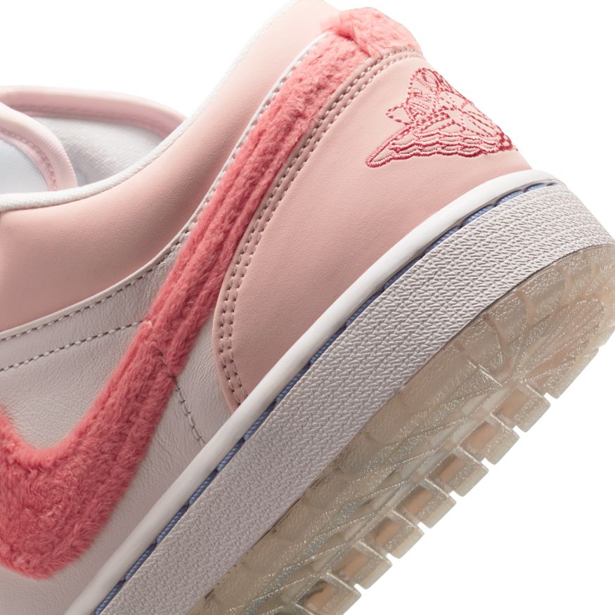 Women's Air Jordan 1 Low SE "Mighty Swooshers Pink"