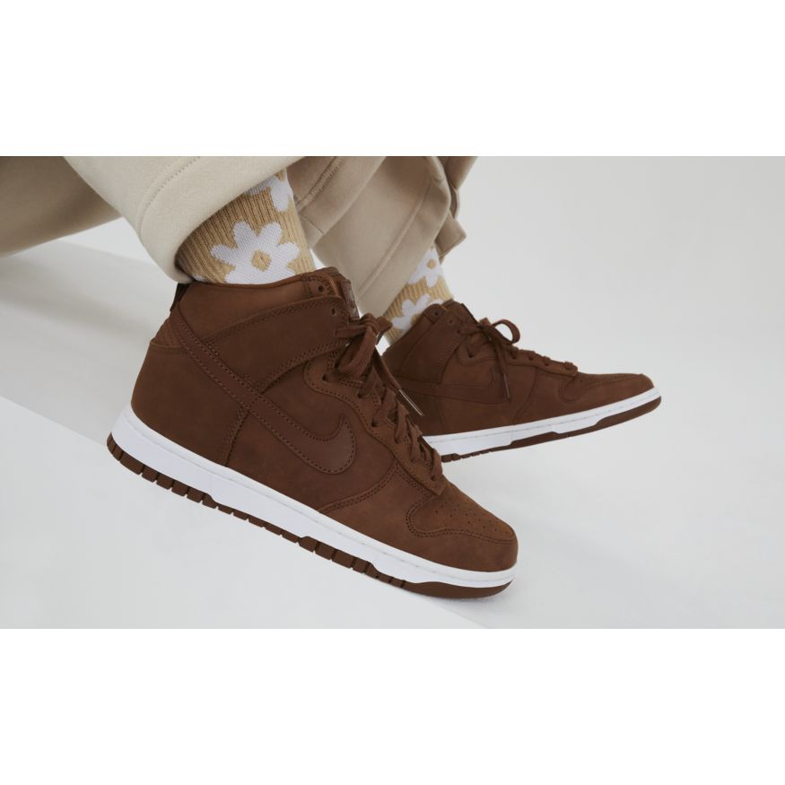 Women's Nike Dunk High Premium "Pecan"