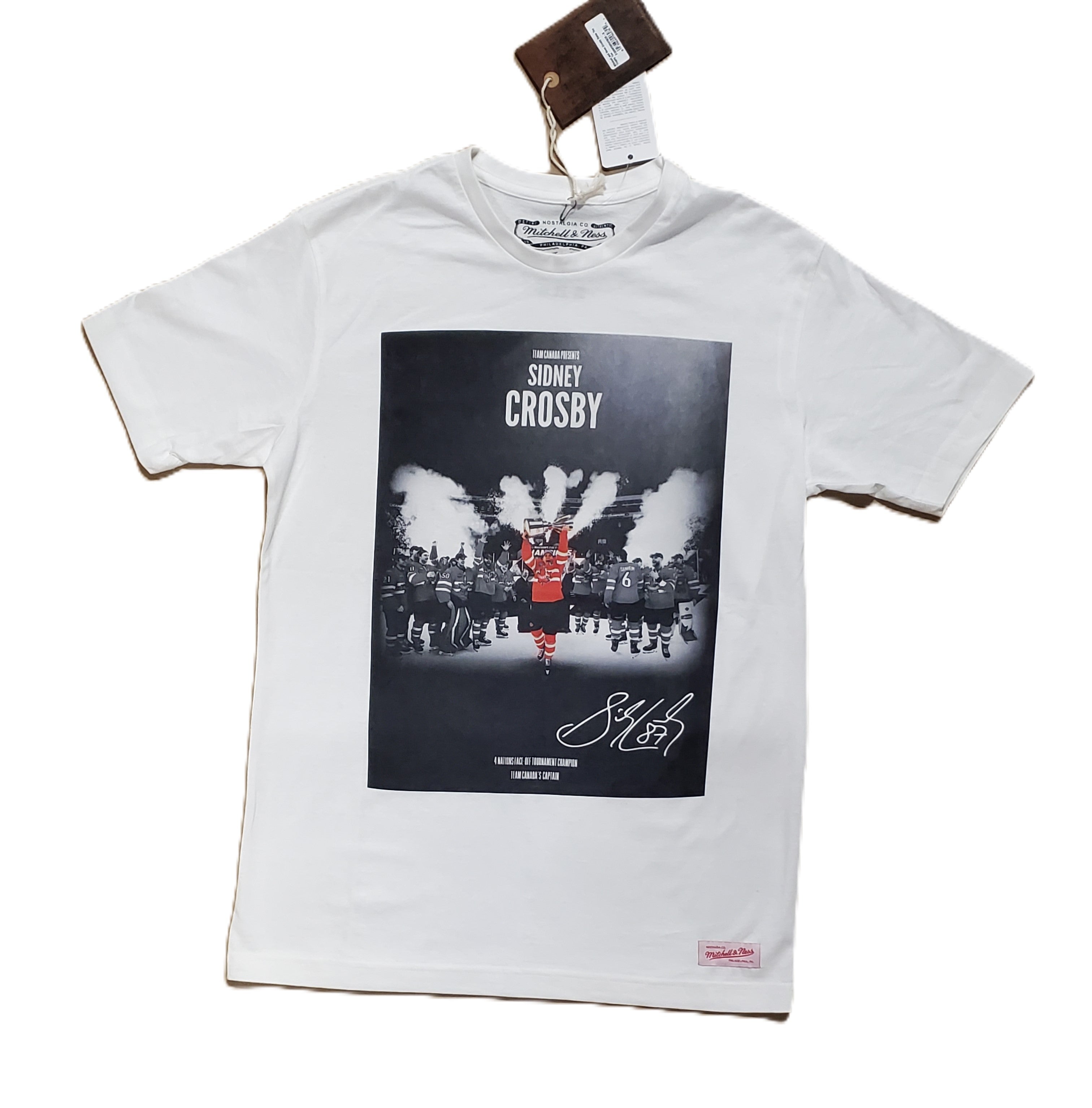 Mitchell and Ness Team Canada Crosby Raise The Trophy Tee