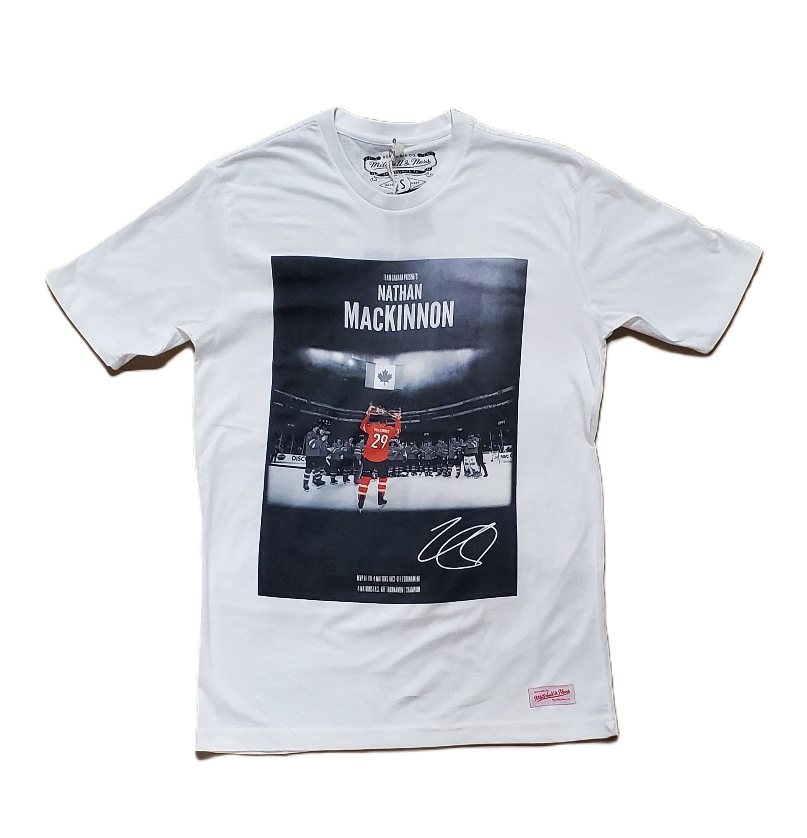 Mitchell and Ness Team Canada Mackinnon Raise The Trophy Tee