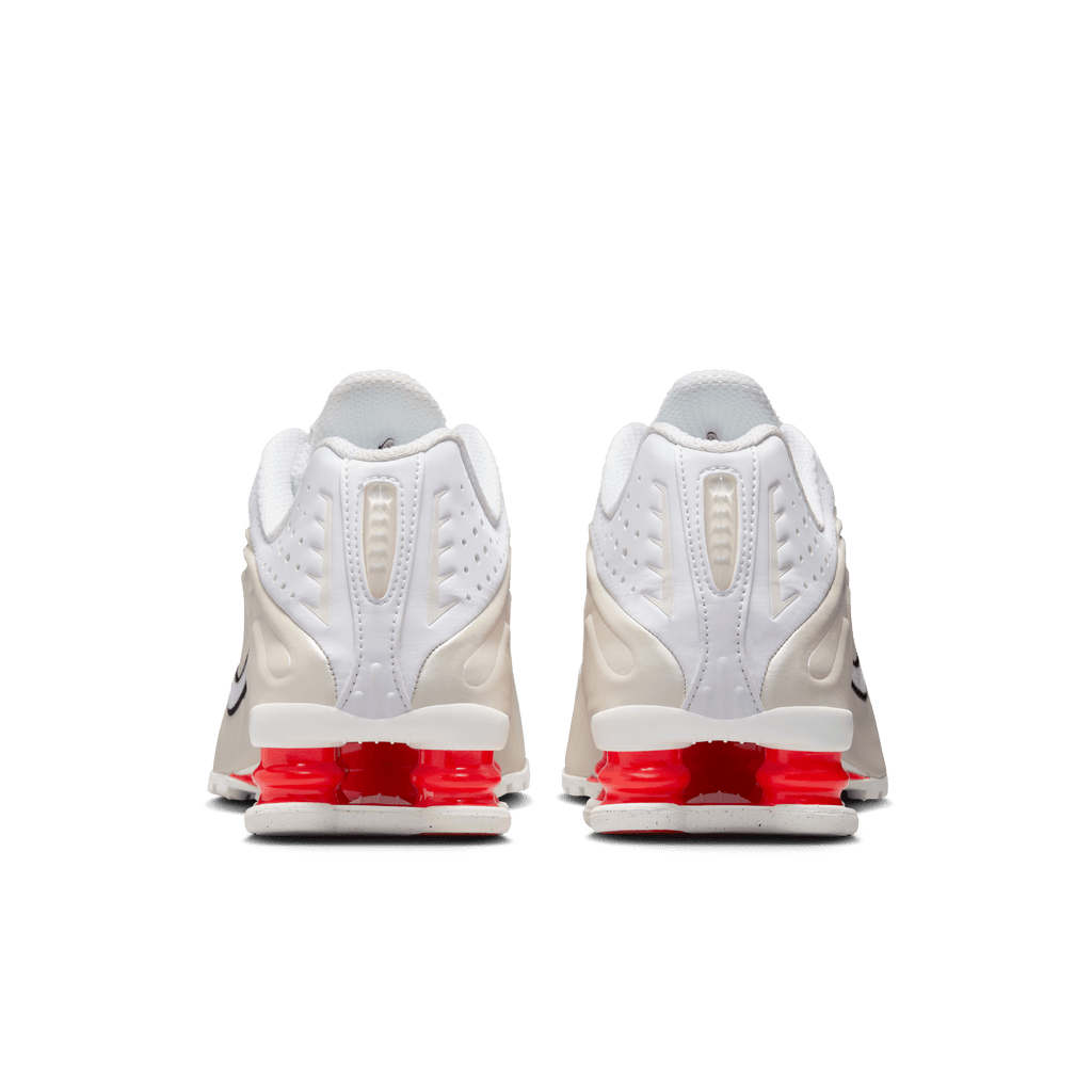 Women's Nike Shox R4 "Phantom Picante Red"