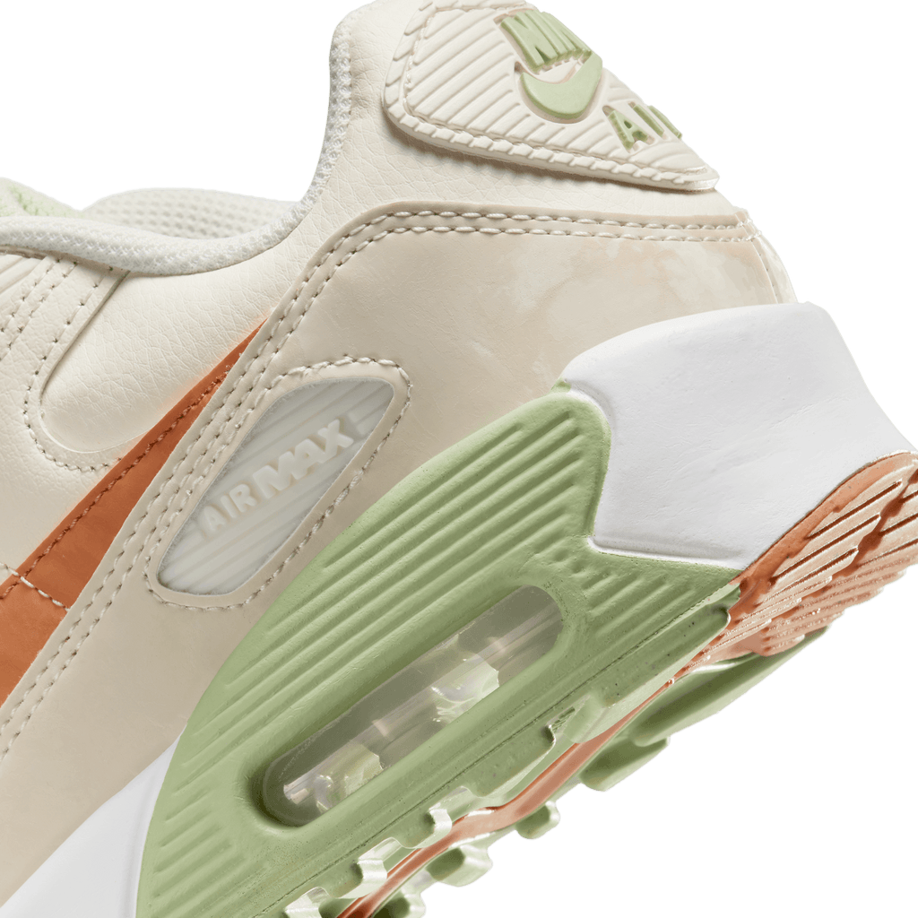 Big Kids’ Nike Air Max 90 LTR "Pale Ivory Honeydew"