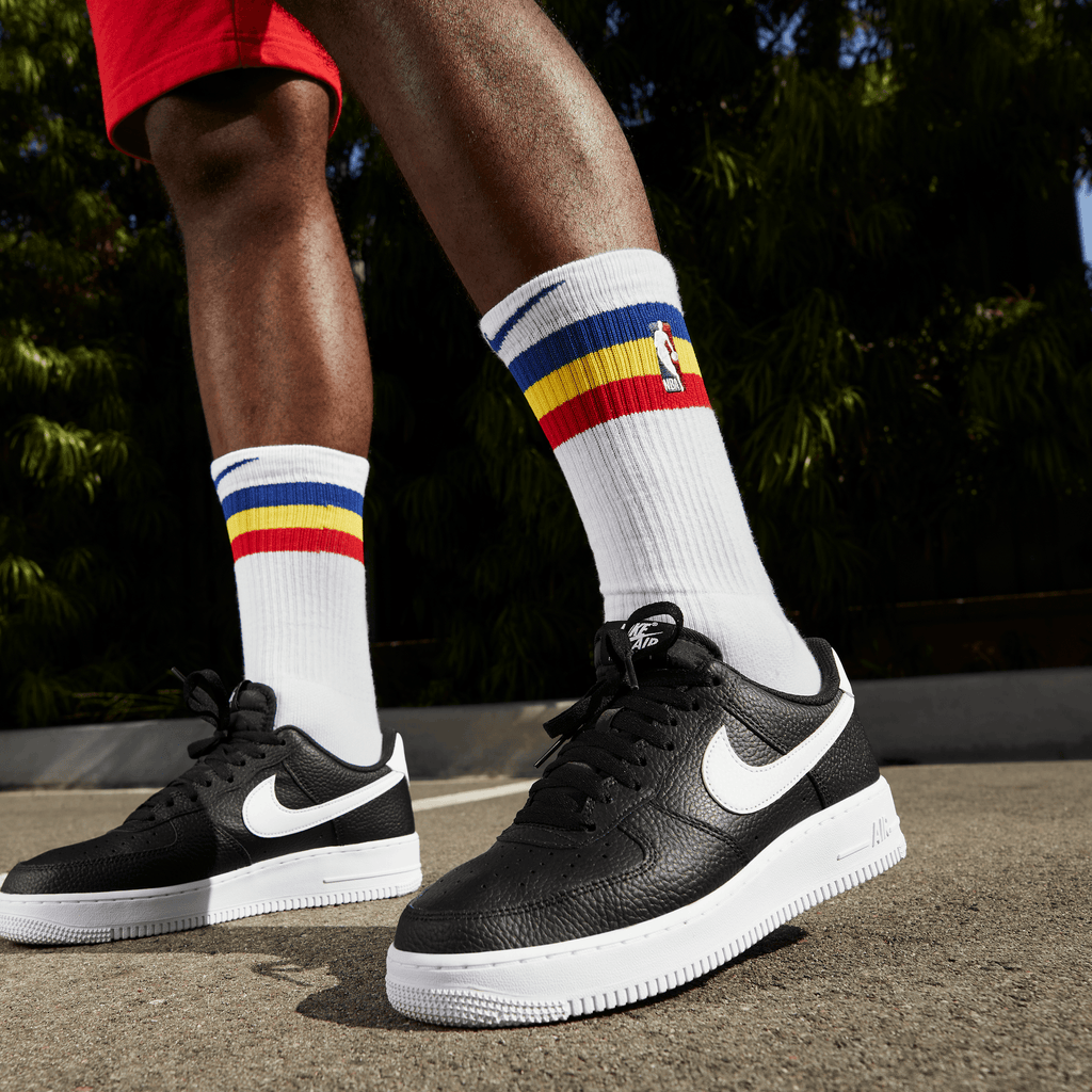 Men's Nike Air Force 1 '07 "Black White Pebbled Leather"