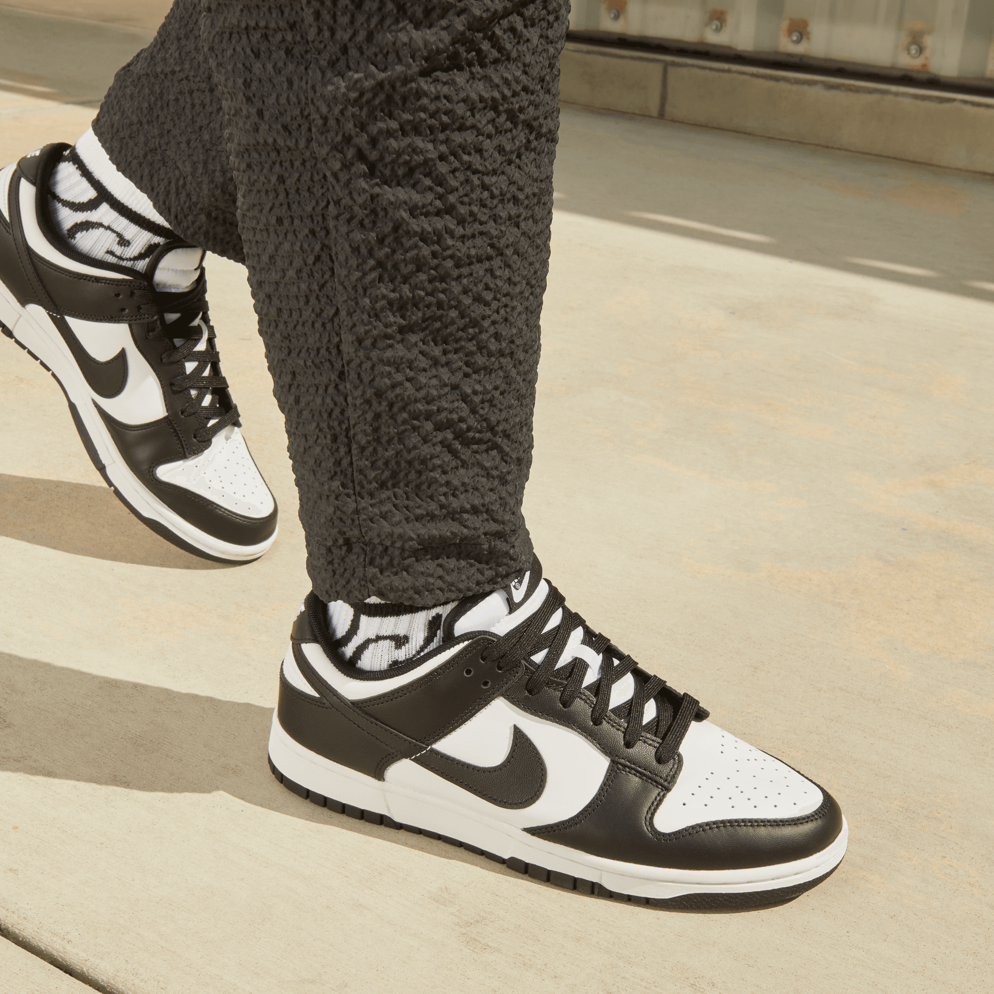 Men's Nike Dunk Low Retro Men's Nike Dunk Low Retro