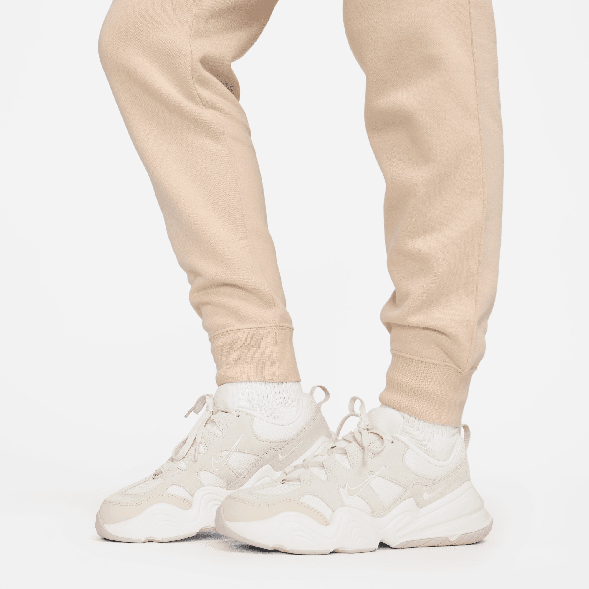 Women's Nike Sportswear Club Fleece Mid-Rise Joggers