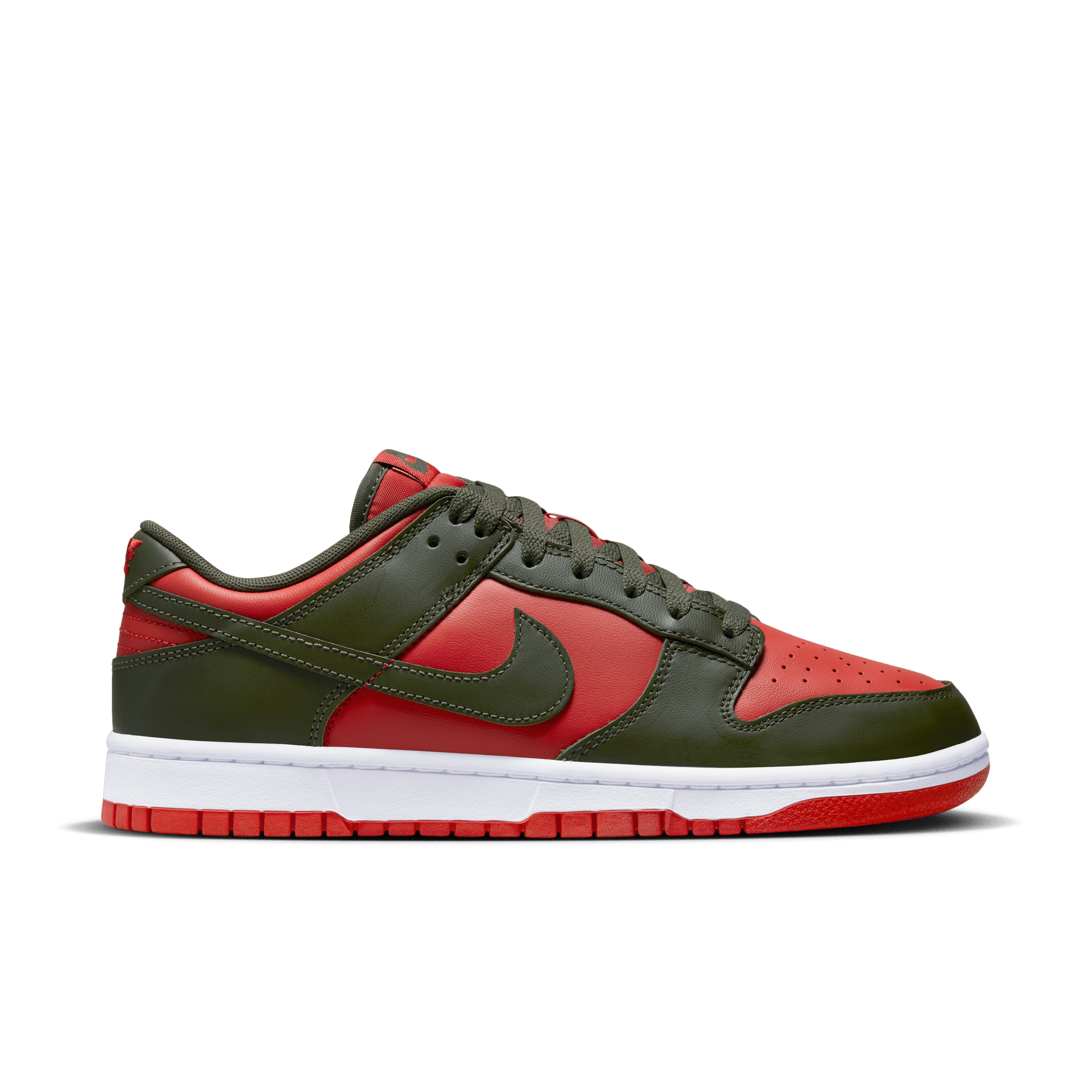 Men's Nike Dunk Low Retro 6 â The Closet Inc.