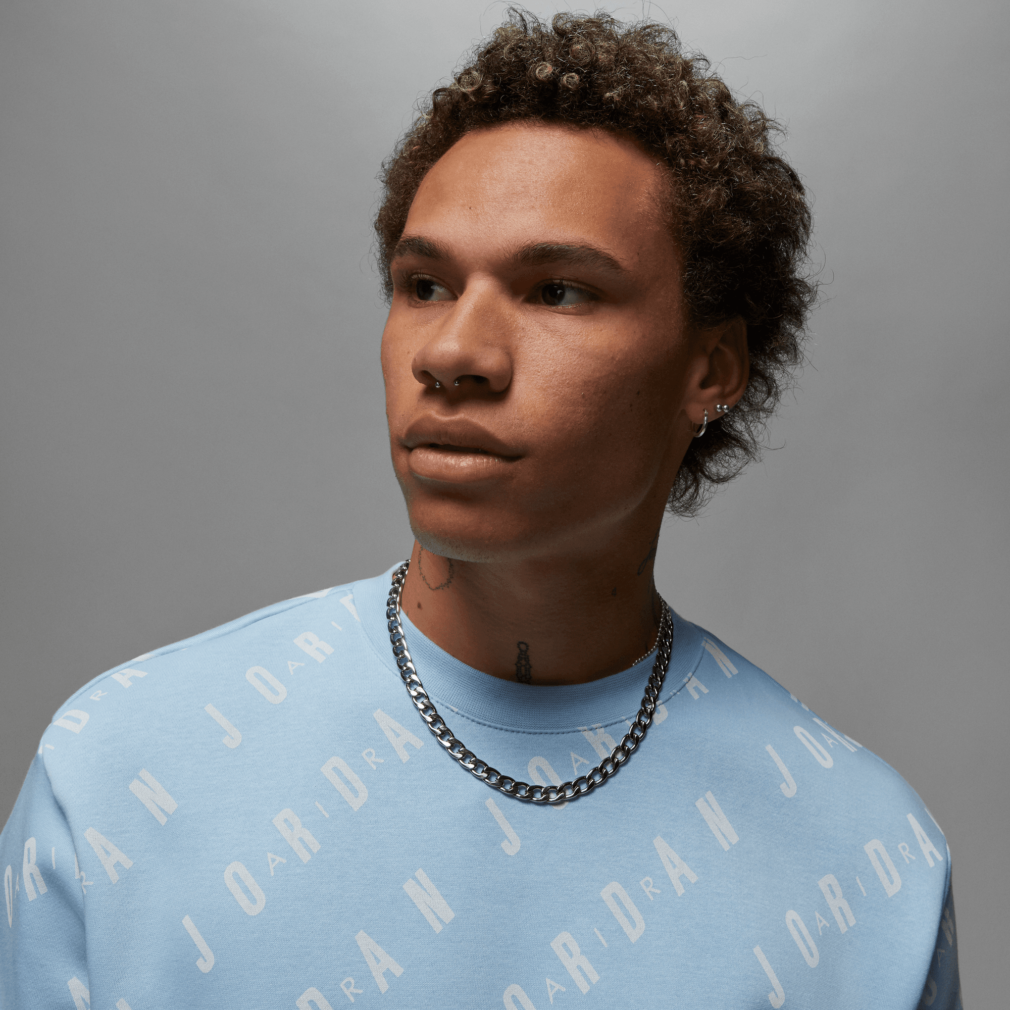 Men's Jordan Essentials Graphic Fleece CrewNeck Sweatshirt The