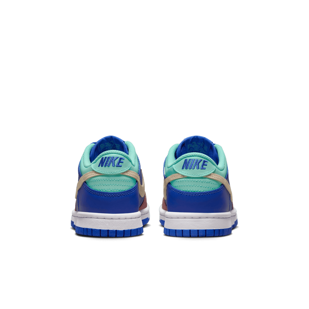 Big Kids' Nike Dunk Low SE "Salmon Toe"
