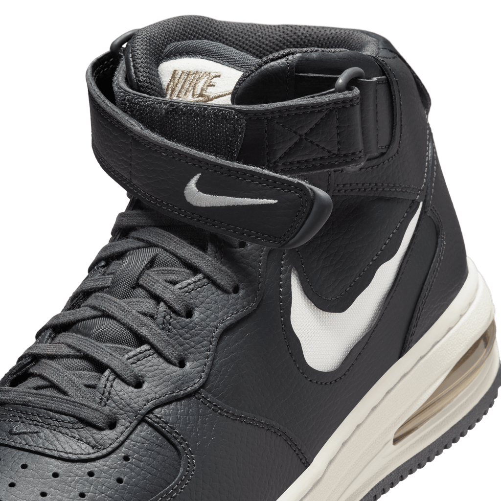 Men's Nike Air Force 1 Mid Remastered “Black White”