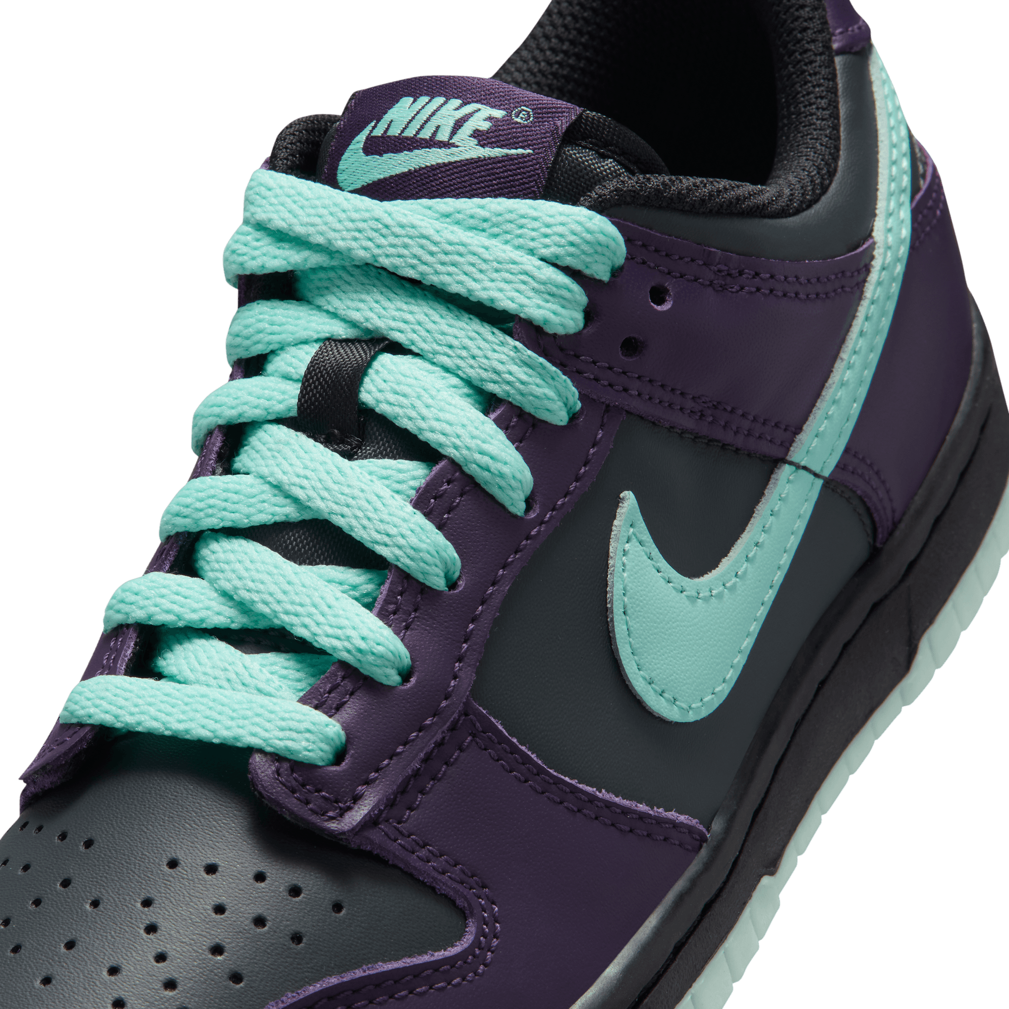 Big Kids' Nike Dunk Low "Wizard"