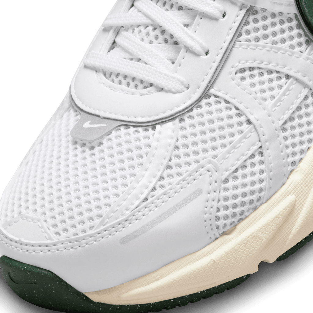 Women's Nike V2K Run "Runtekk White Green"
