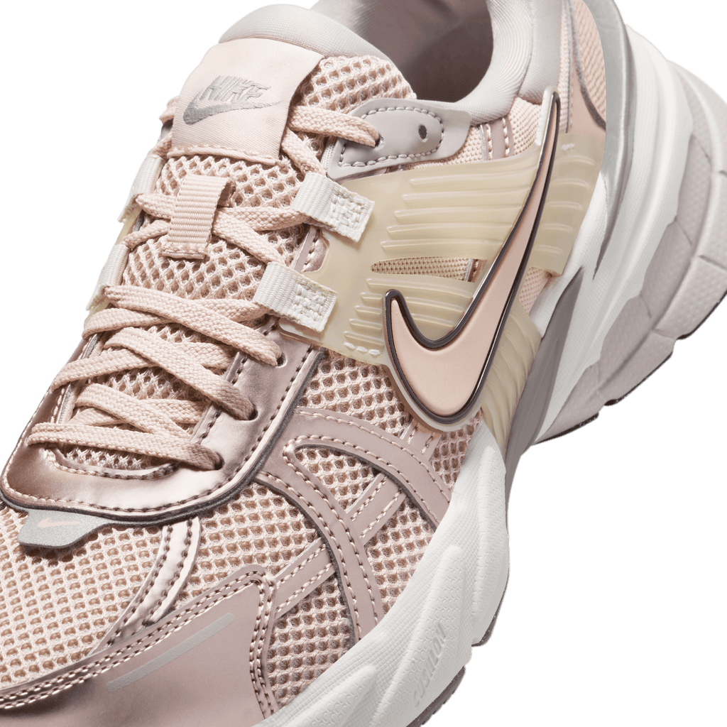 Women's Nike V2K Run "Particle Beige"