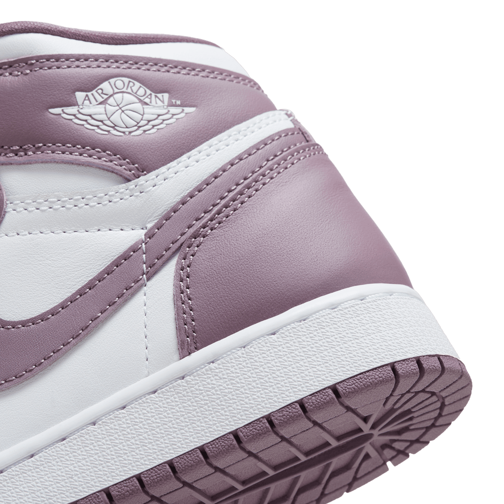 Big Kids' Air Jordan 1 High OG "Sky J Mauve"